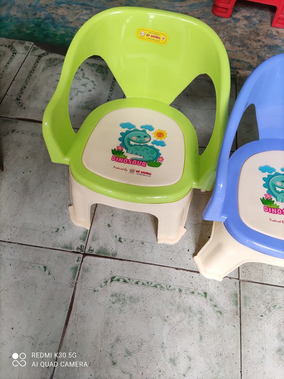 ghế tựa baby cao cấp (  màu đỏ,vàng,lá,dương,hồng)