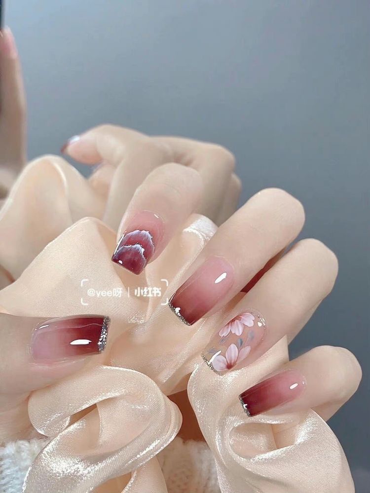 Nailbox thiết kế theo yêu cầu- mẫu nail vẽ hơn đơn giản