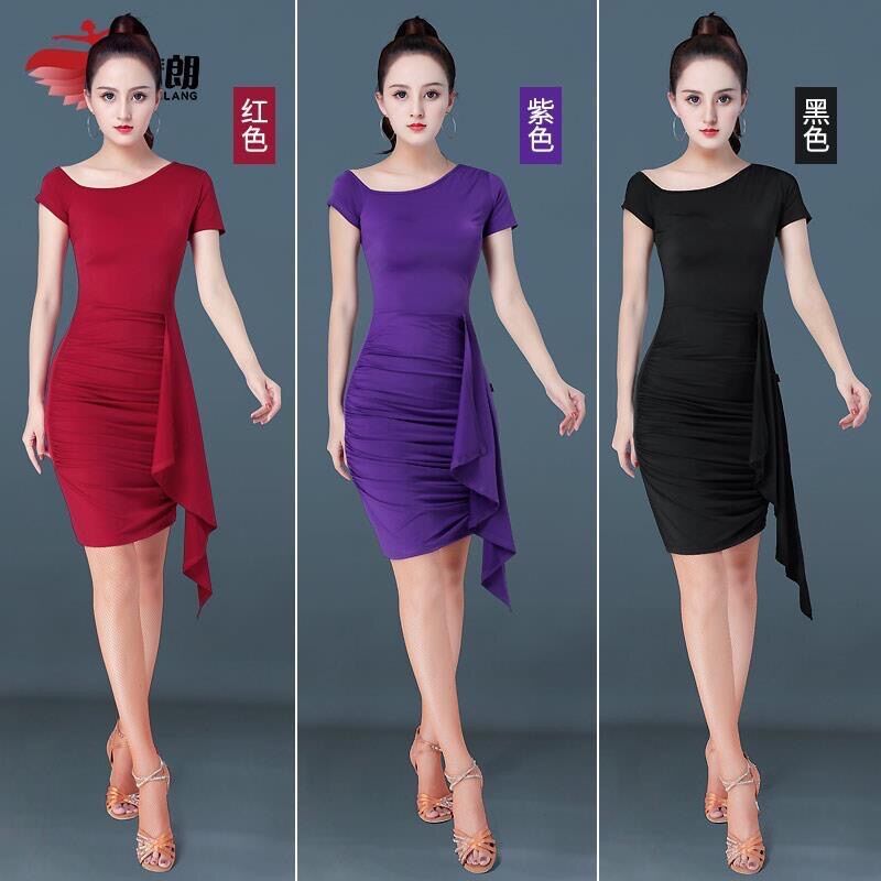 Đầm khiêu vũ