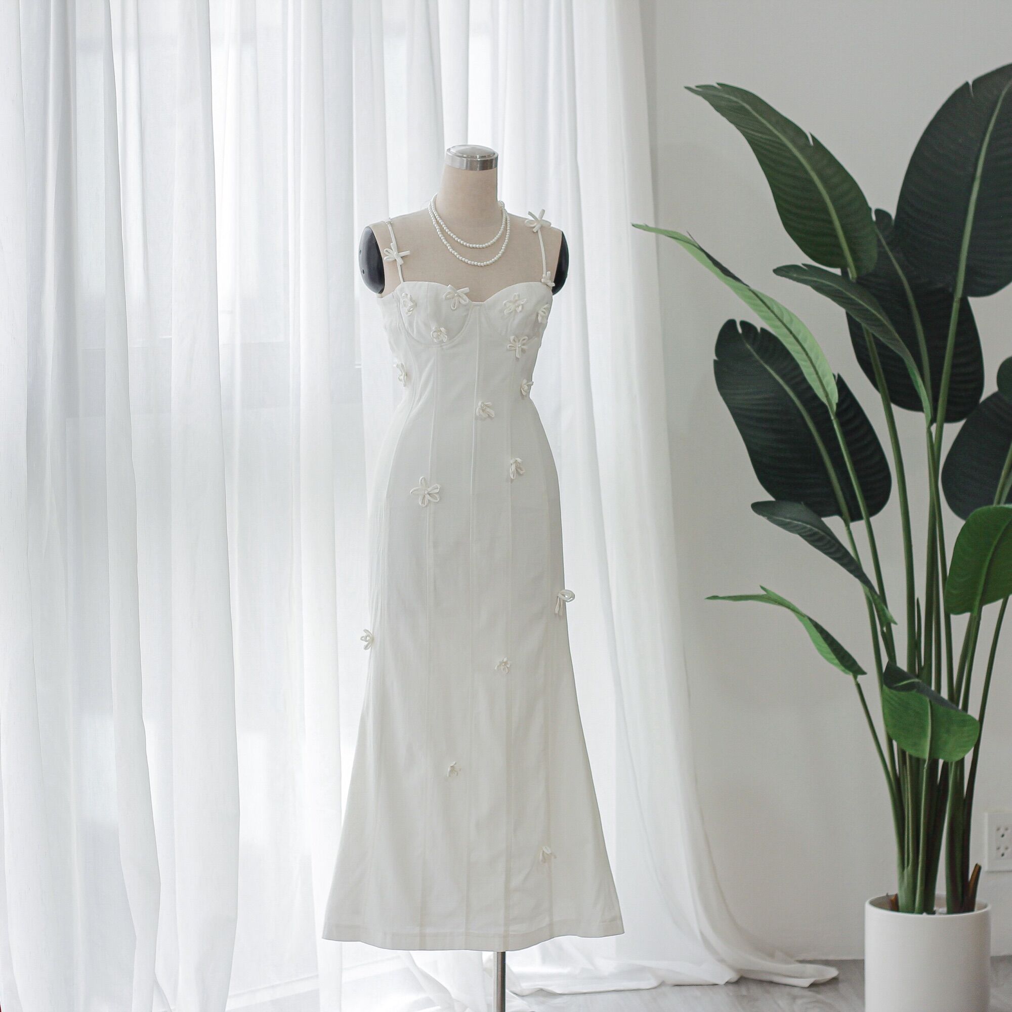 Meline Dress - Váy đuôi cá đính hoa thủ công JOYUS