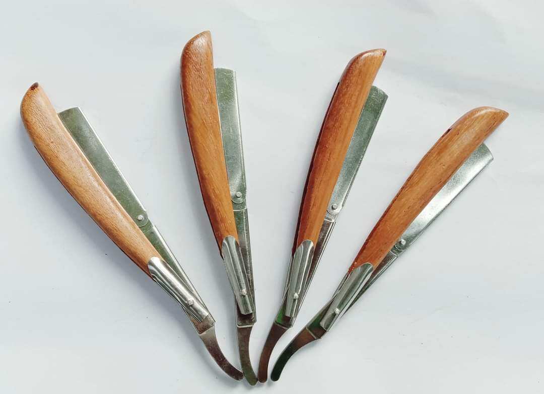 Dao cạo râu cán gỗ ,inox,nhựa ,đủ loại