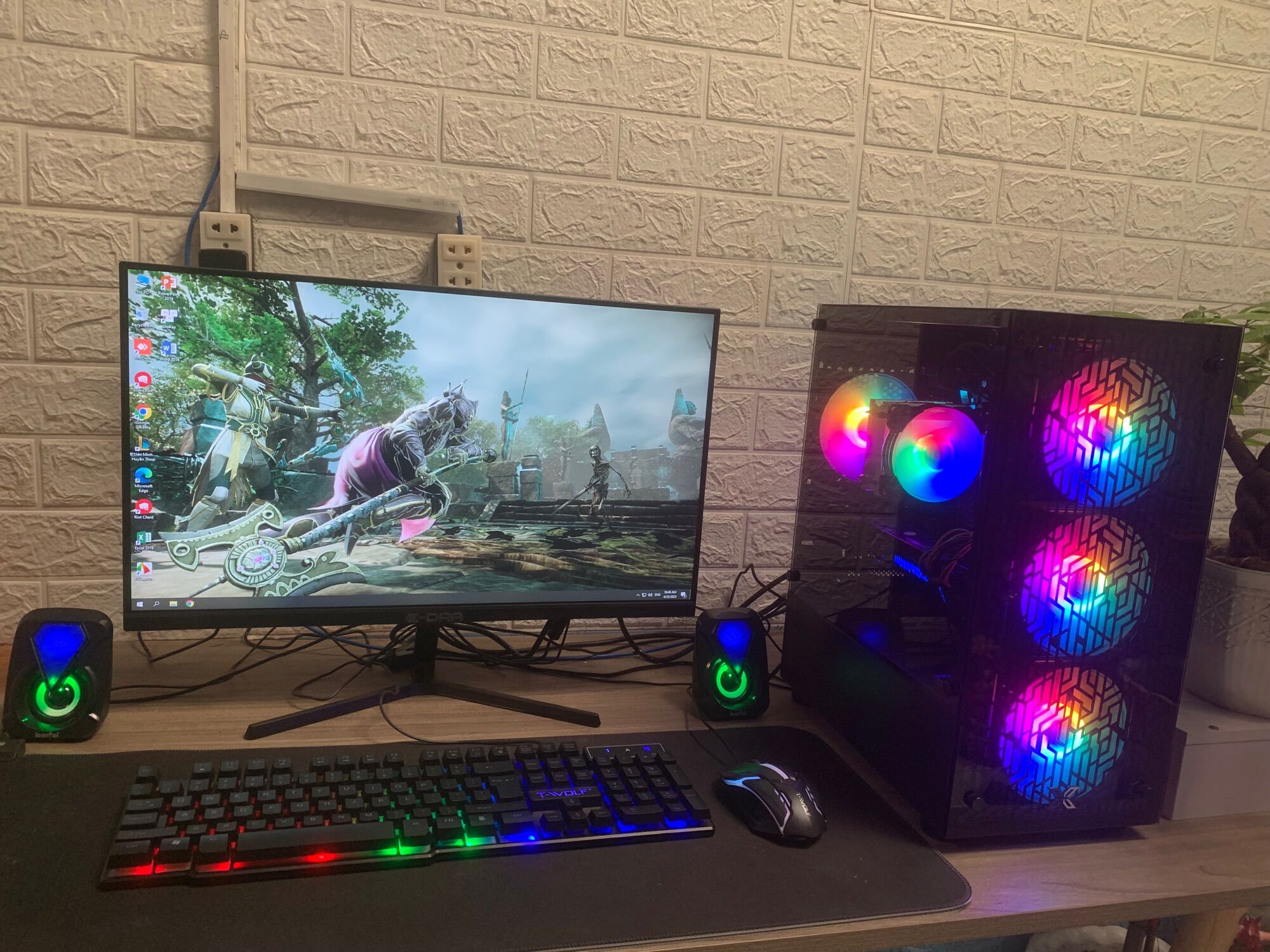 Dàn máy tính chơi Game 1