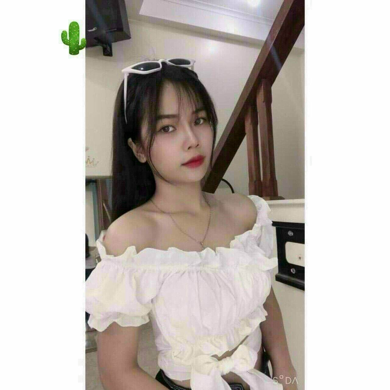 ÁO CROPTOP QUẤN EO DÀI 1M A22