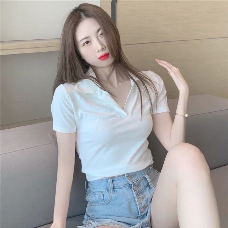 ÁO THUN TRƠN CROPTOP CỔ BẺ TAY NGẮN