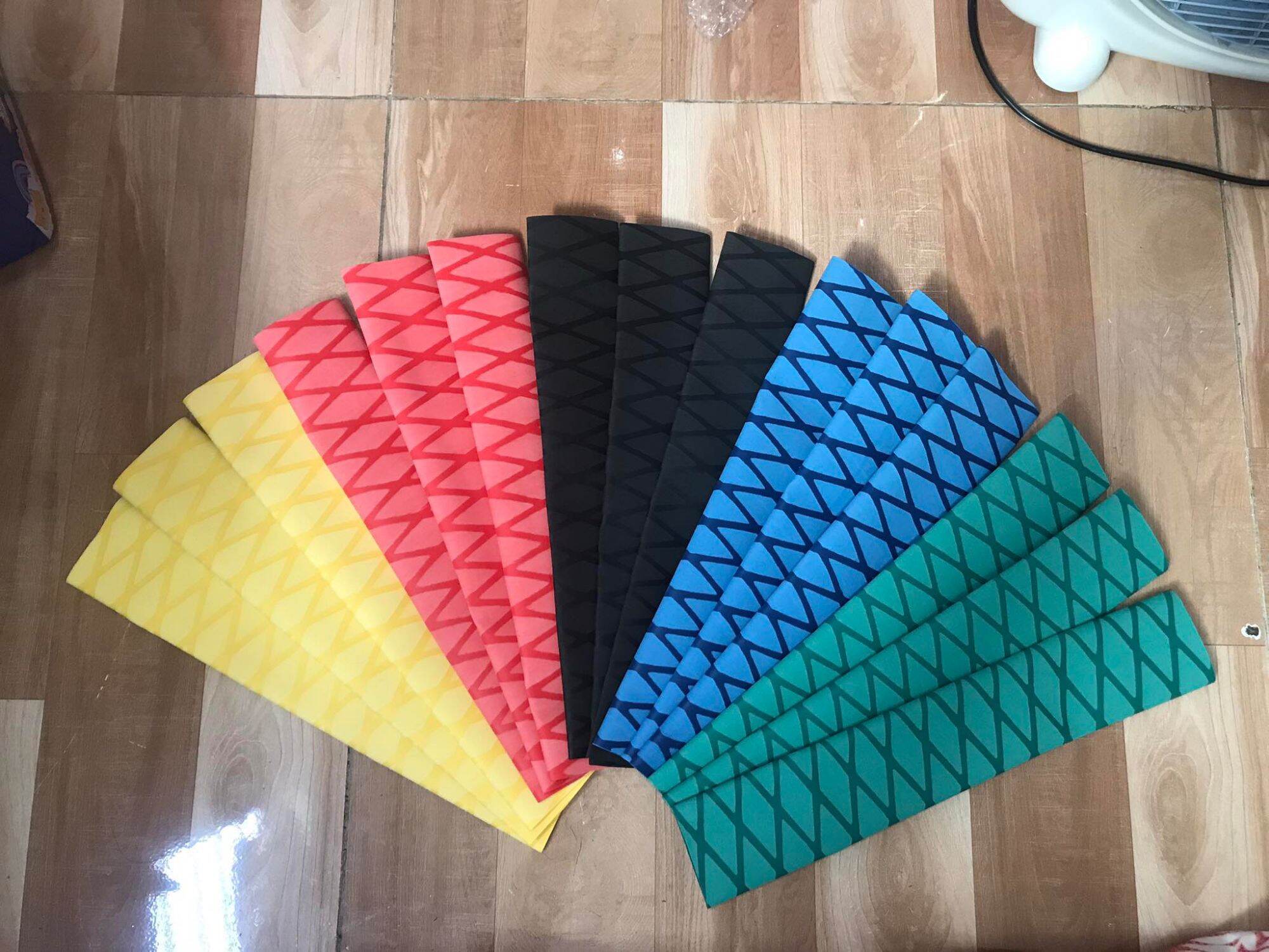 Ruốc cơ nhiệt 30cm . môn bida( note để chọn màu)