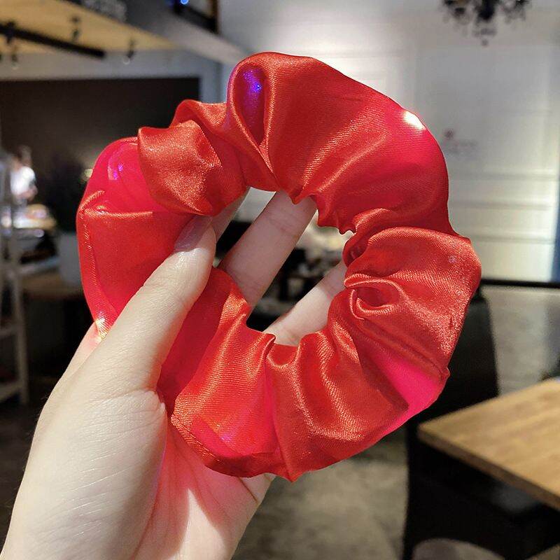 cột tóc crunchies có đèn phát sáng