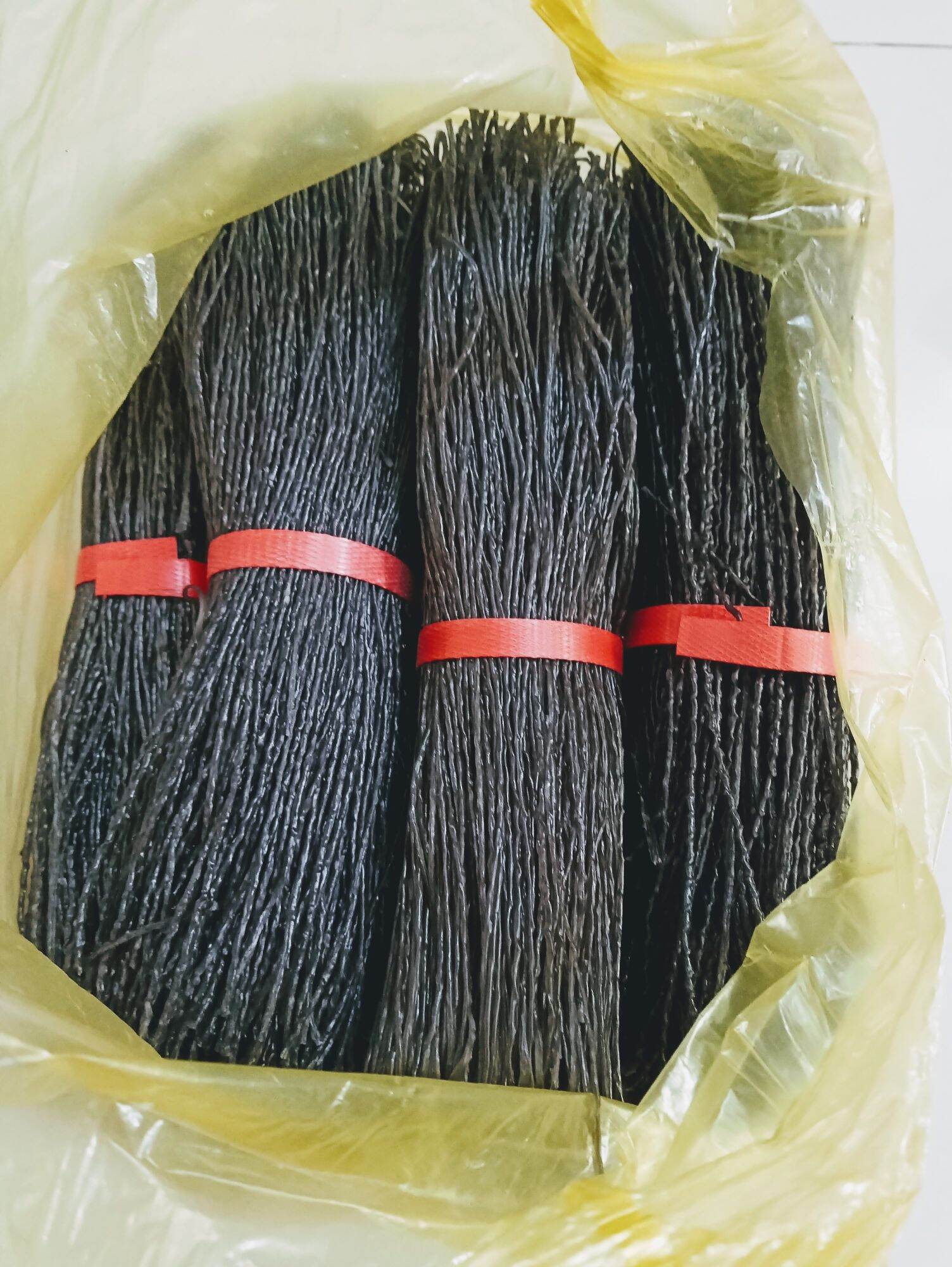 1kg Miến dong đen Lào