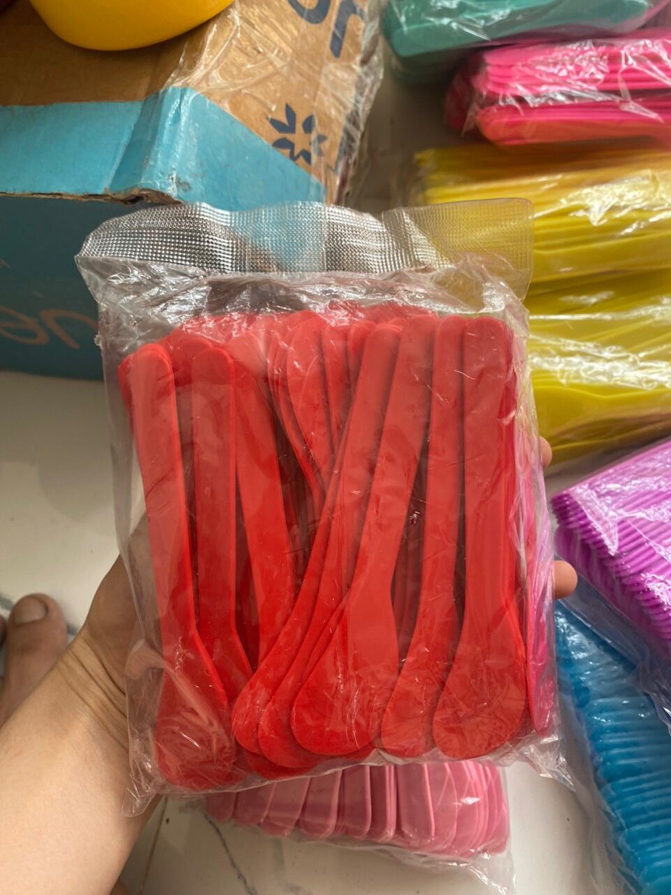 Muỗng múc kem [màu hồng đục]