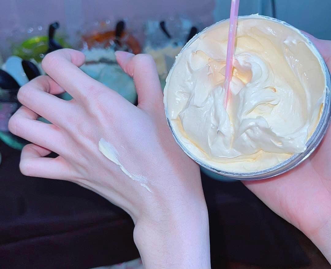 500GR 1KG KEM BODY TẨY SIÊU TRẮNG