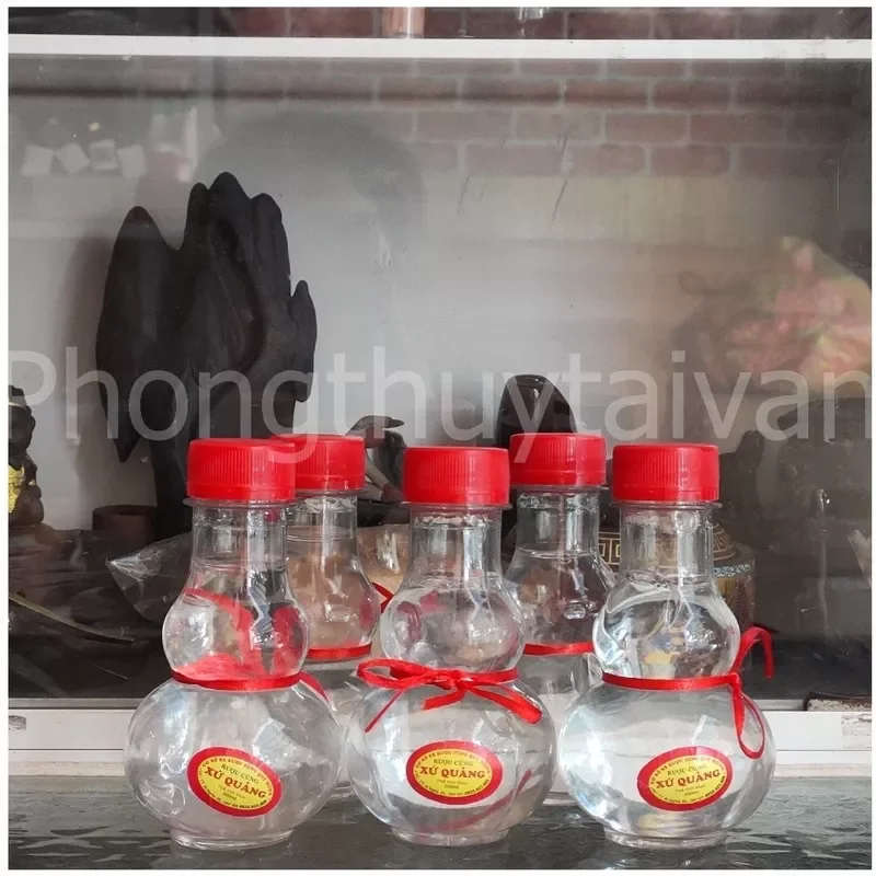 Chai rượu - cúng hồ lô bầu nhỏ gọn, tiện lợi loại lớn 200ml - kèm rượu thờ cúng, tẩy uế hàng cúng không được uống