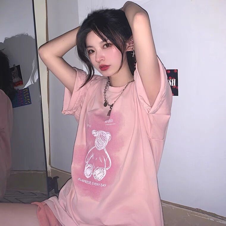 Áo thun nữ form rộng