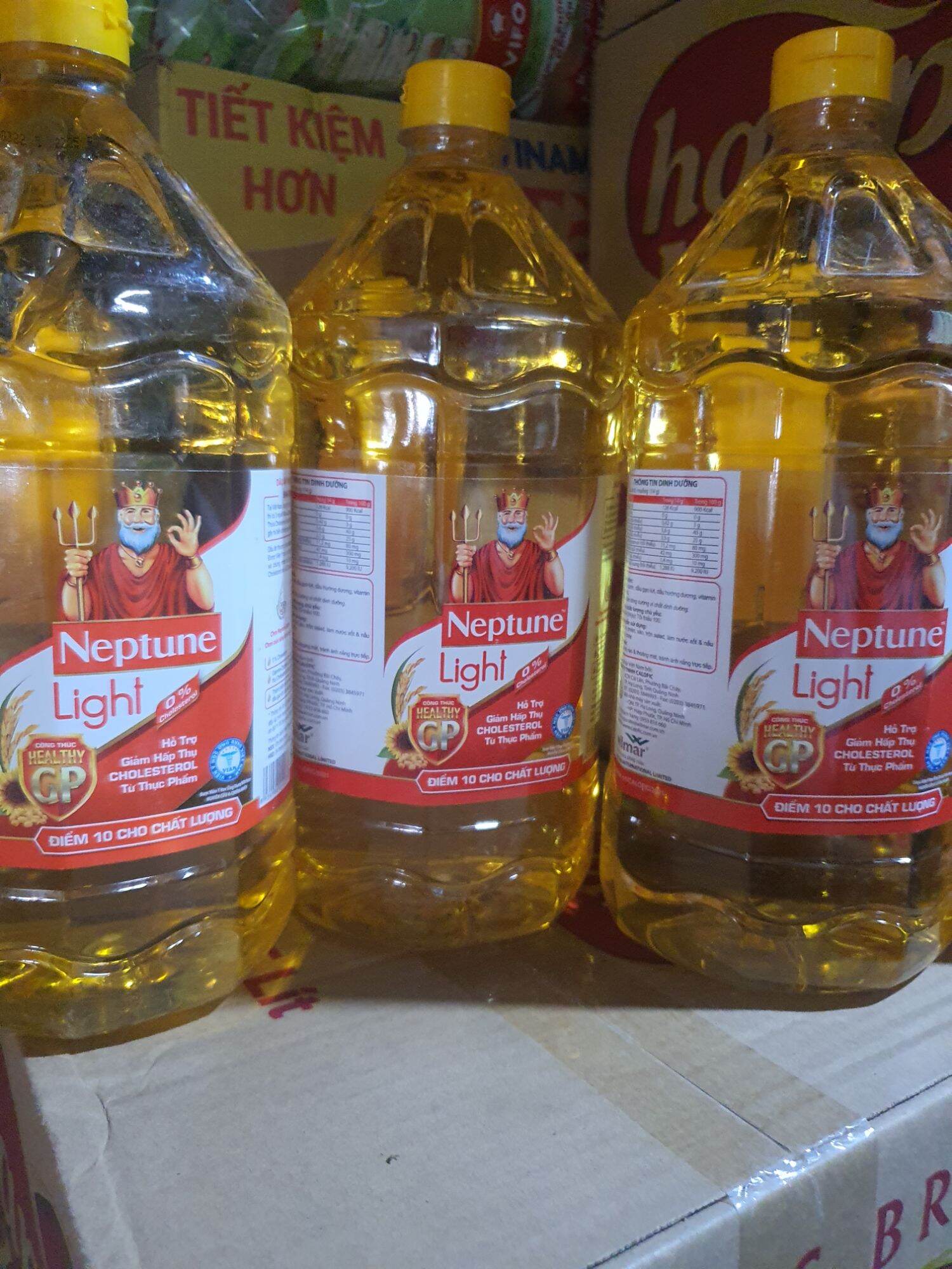 dầu ăn neptune bình 2l