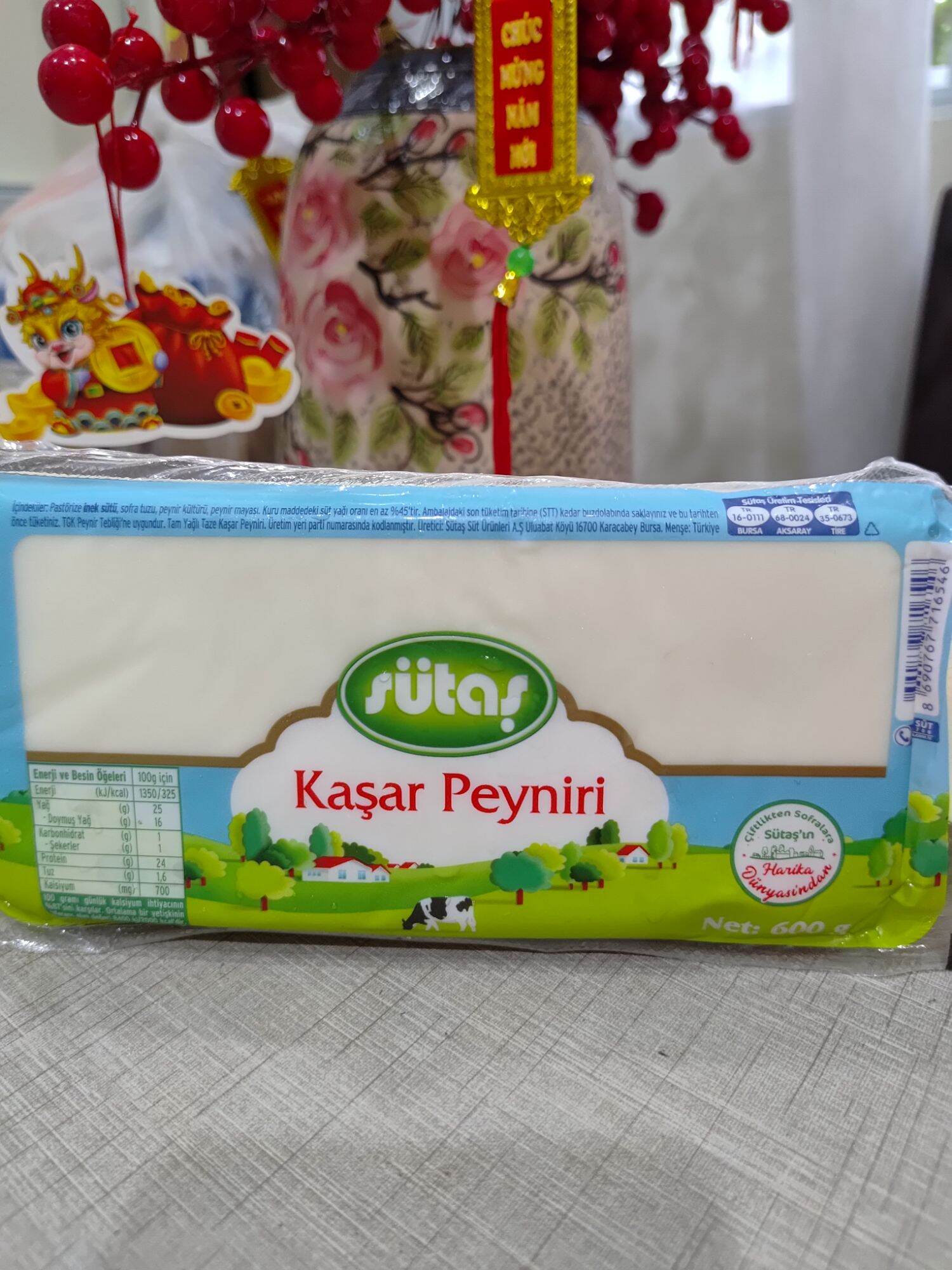 Sutas Kashkaval Cheese (Tost Peyniri 600g)