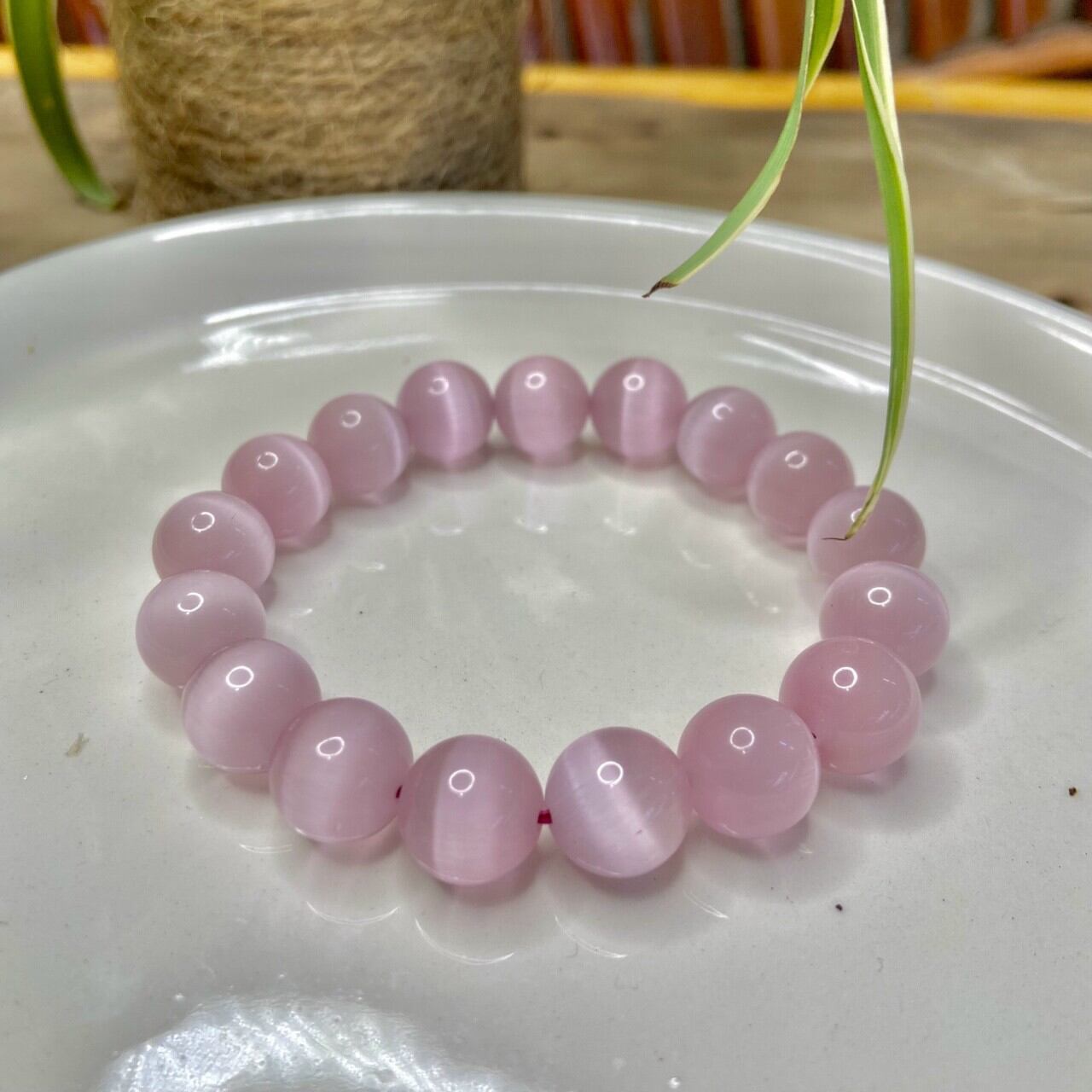 Vòng tay phong thủy đá mắt mèo 8li loại a