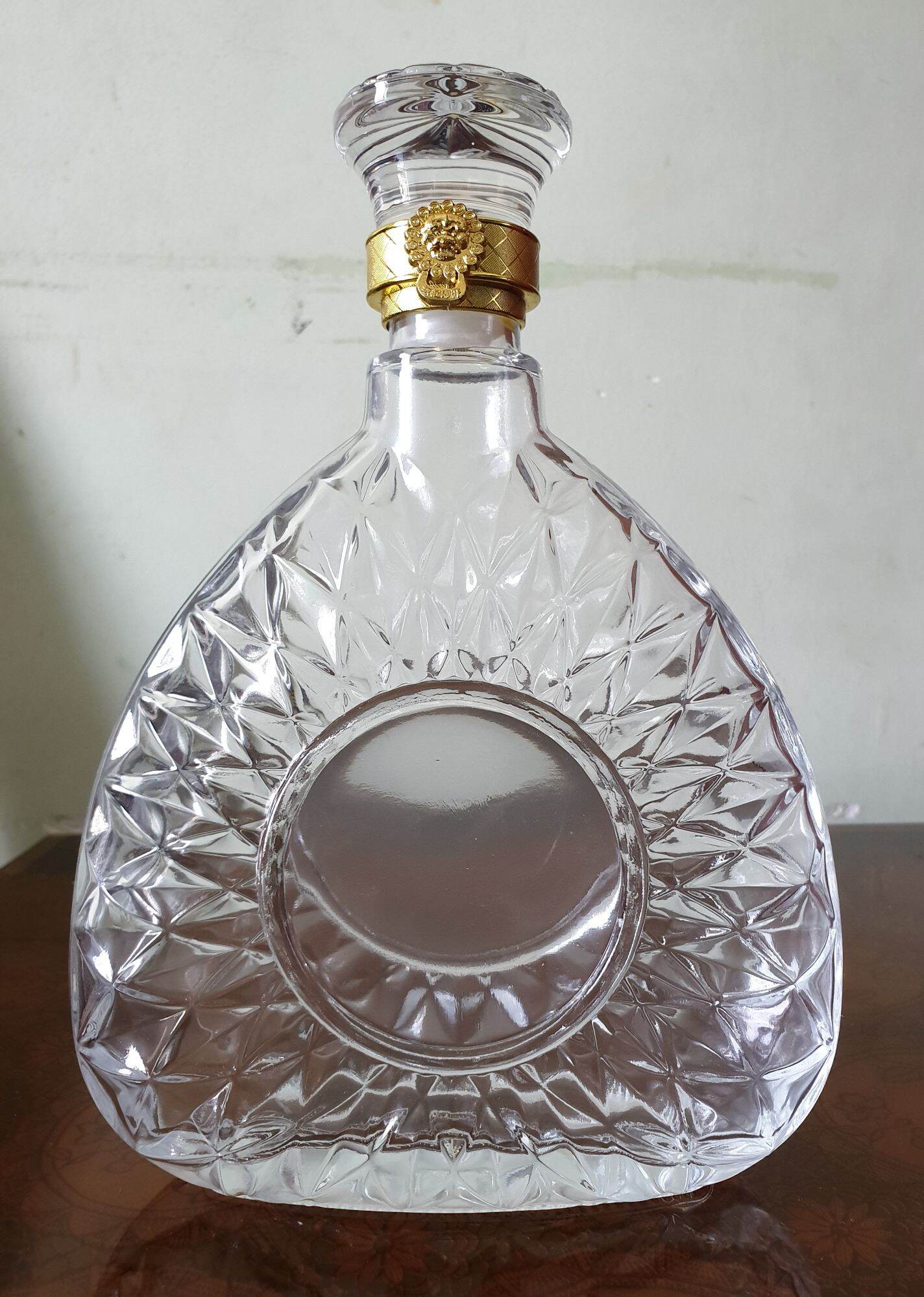 Vỏ chai xo tam giác 750ml