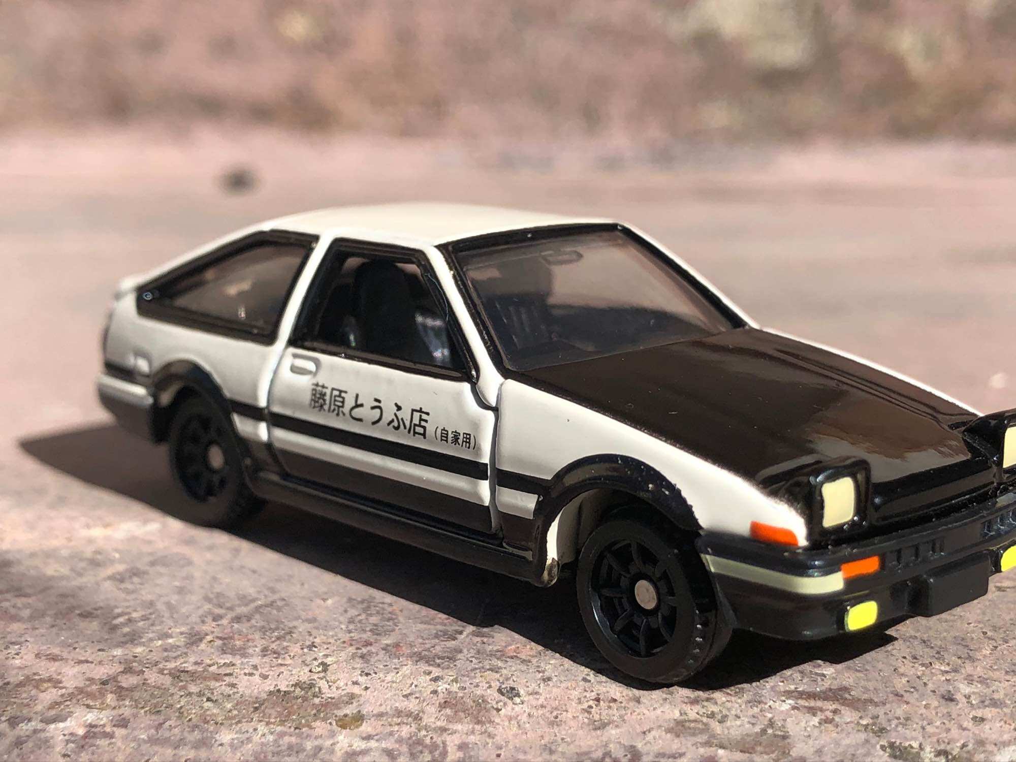 Tomica sprinter trueno 2013 s=1:61