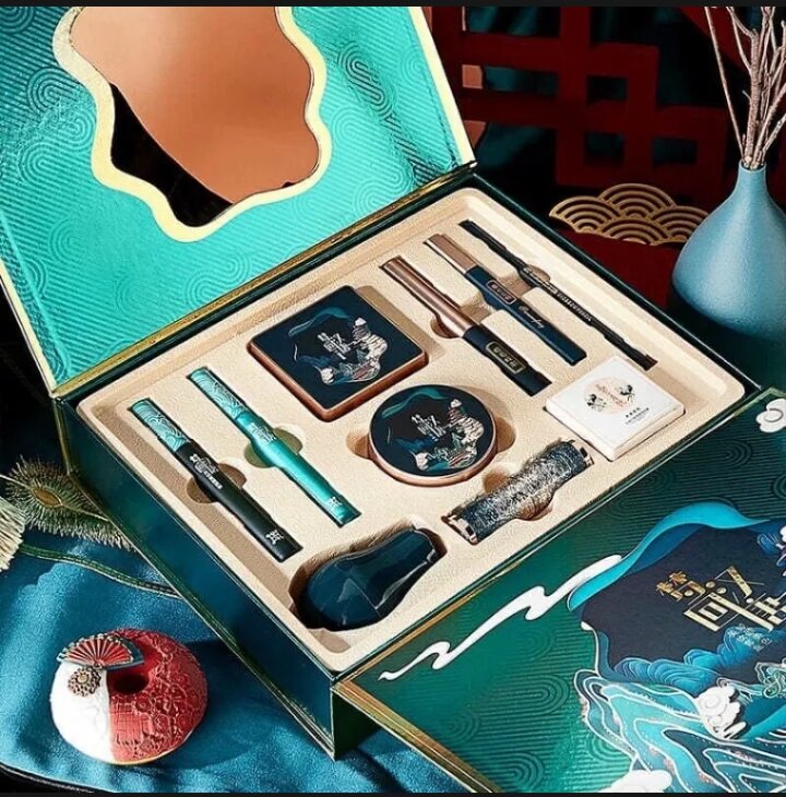 Combo bộ trang điểm 10 món cơ bản set trang điểm, bộ trang điểm siêu đẹp đầy đủ cho các nàng thích makeup...