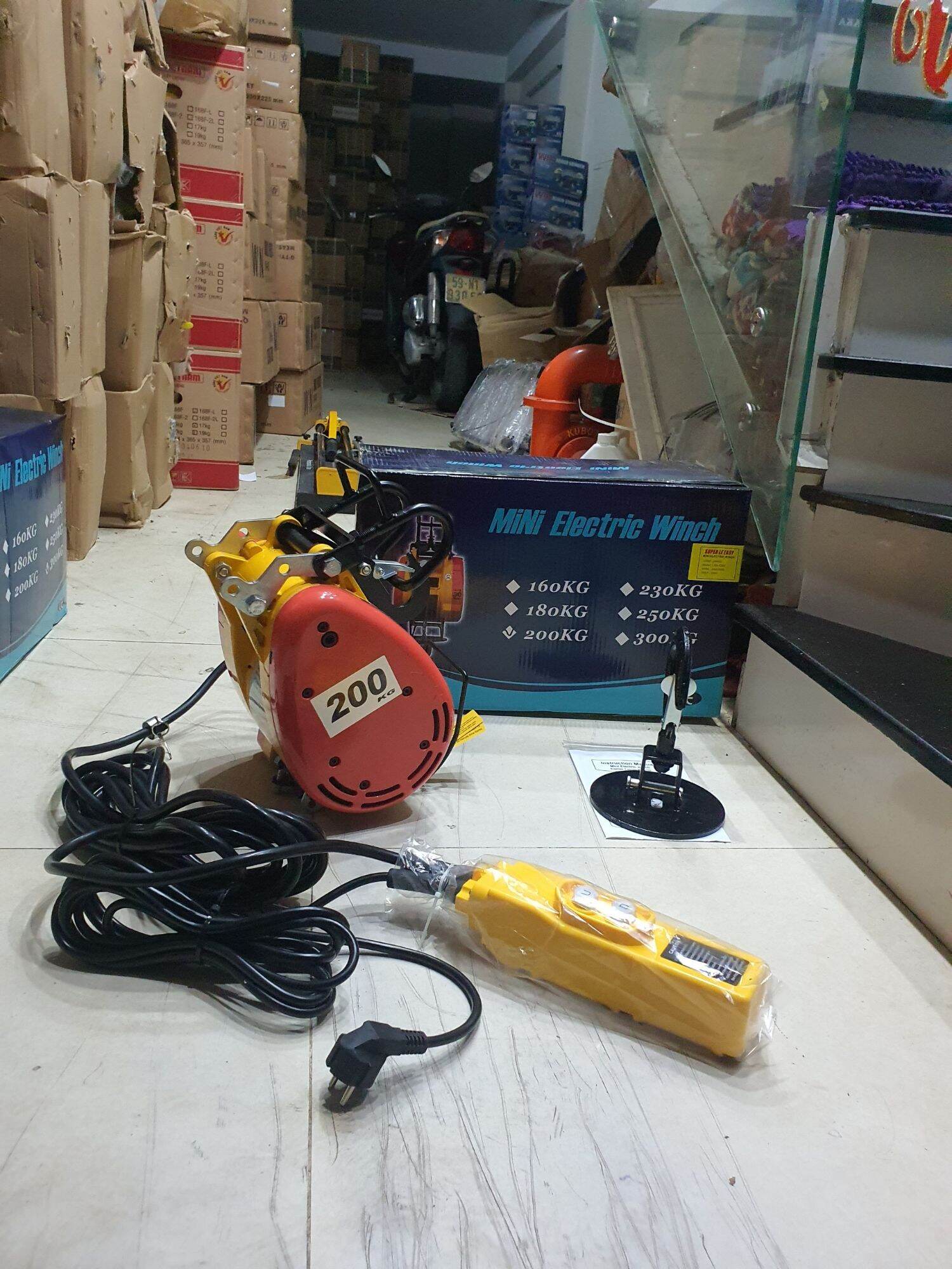 Tời than Le Easy 230kg (28m/p) 1200W