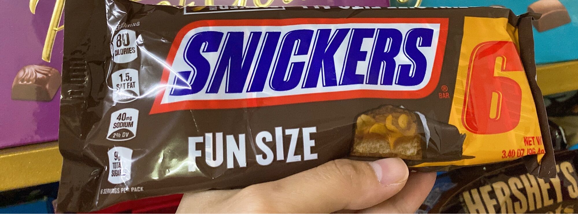 Kẹo socola đậu phộng caramel Snickers của Mỹ