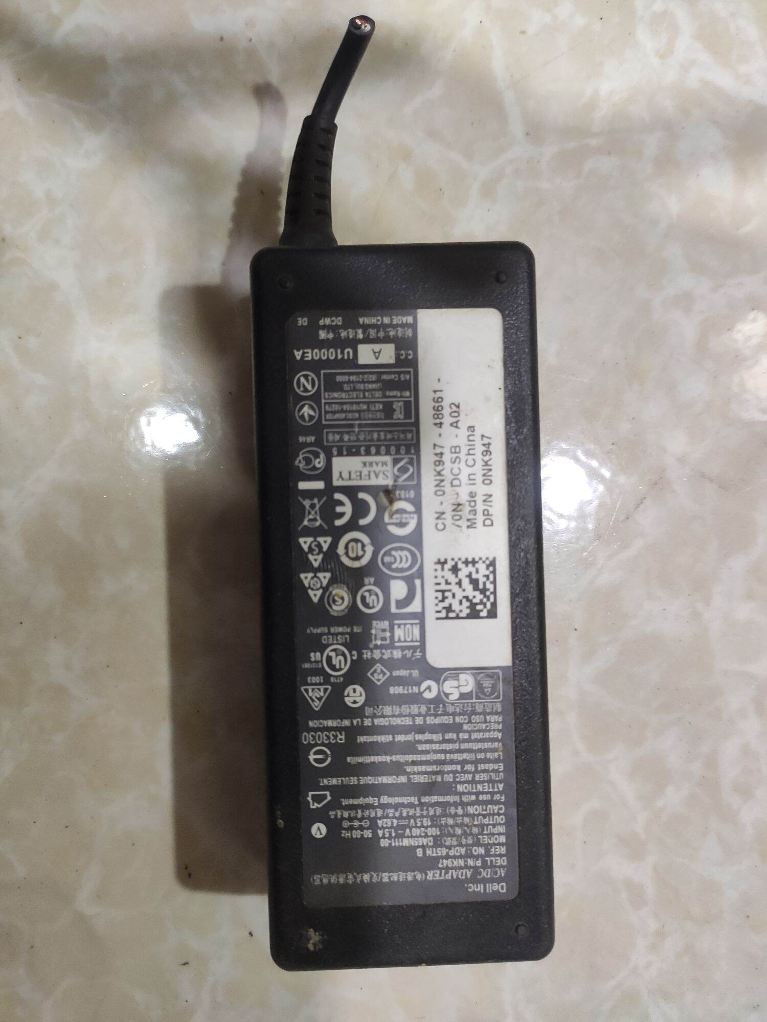 (Free ship) Cục nguồn của máy tính laptop
