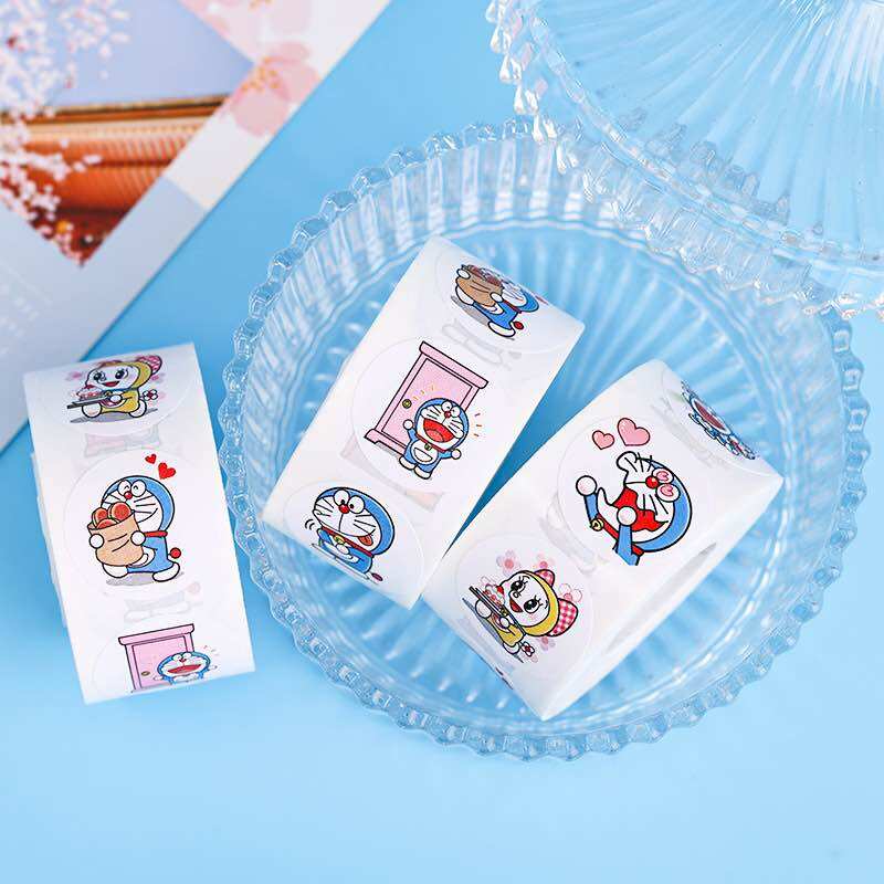 CUỘN 500 STICKER TEM NHÃN DÁN DECAL DORAEMON