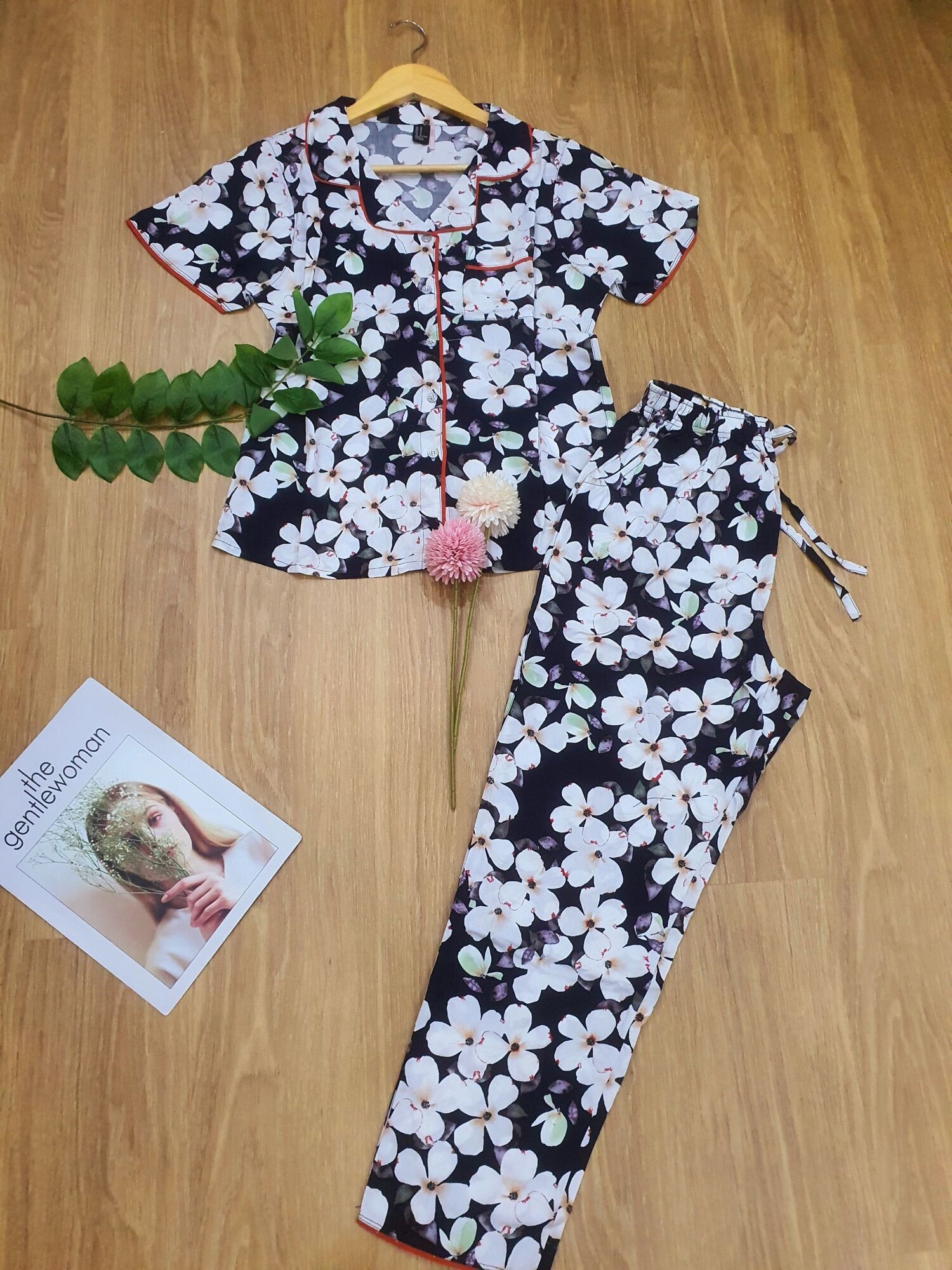 Set đồ bộ pizama viền tay ngắn chất vải Tole lanh xuất khẩu mát mịn thấm hút mồ hôi