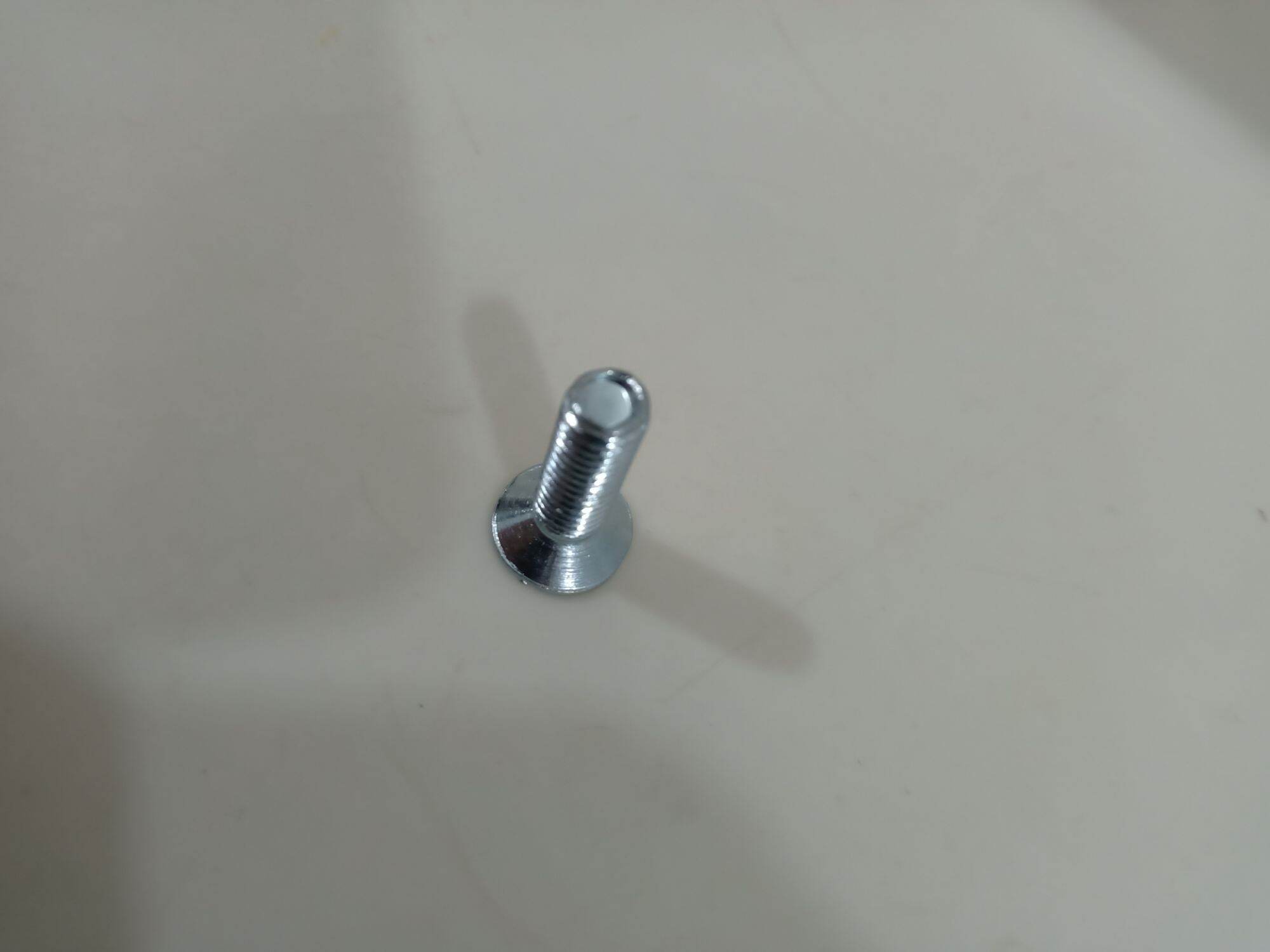 Ốc bắt thớt đề thuận Dream đầu vít 6li2
