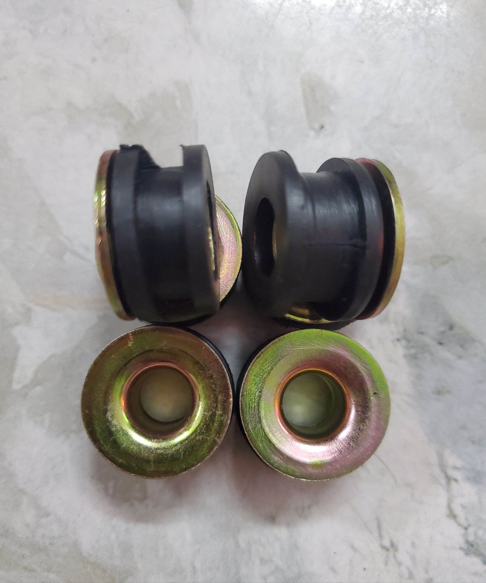 Bộ cao su ắc gác chân nhôm xe Wave.