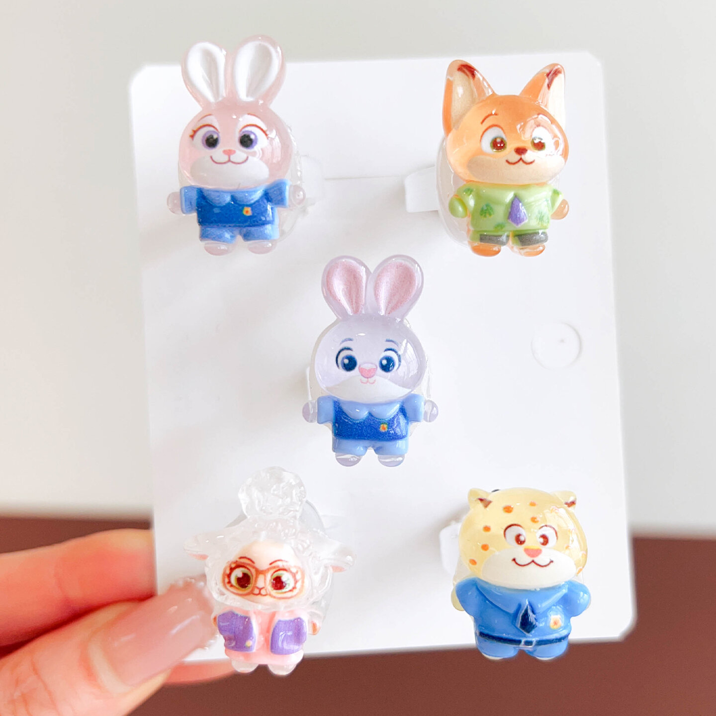 Bộ Nhẫn Dán Hình Cartoon Cho Bé Gái