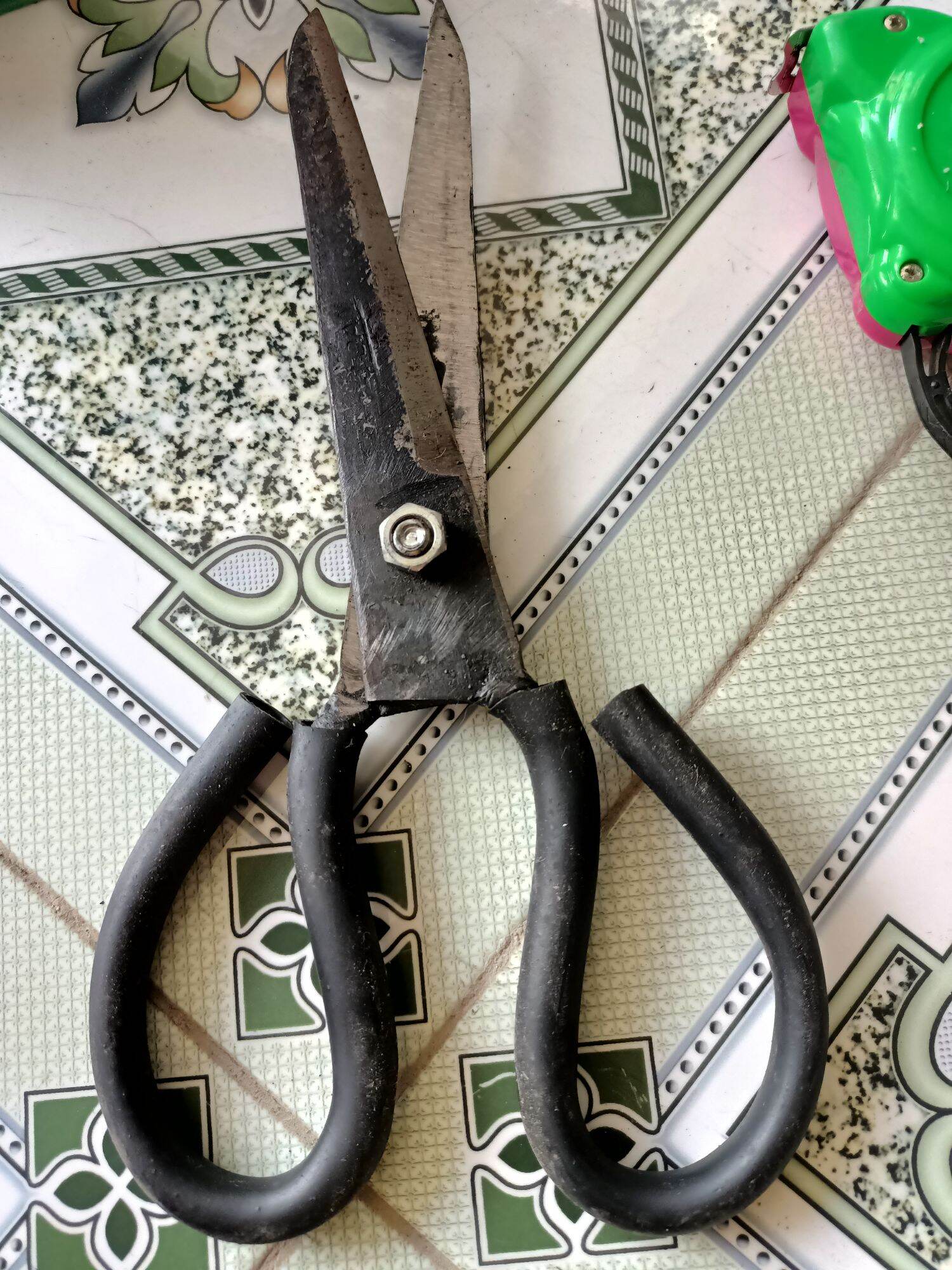 Kéo làm cá đại siêu bén
