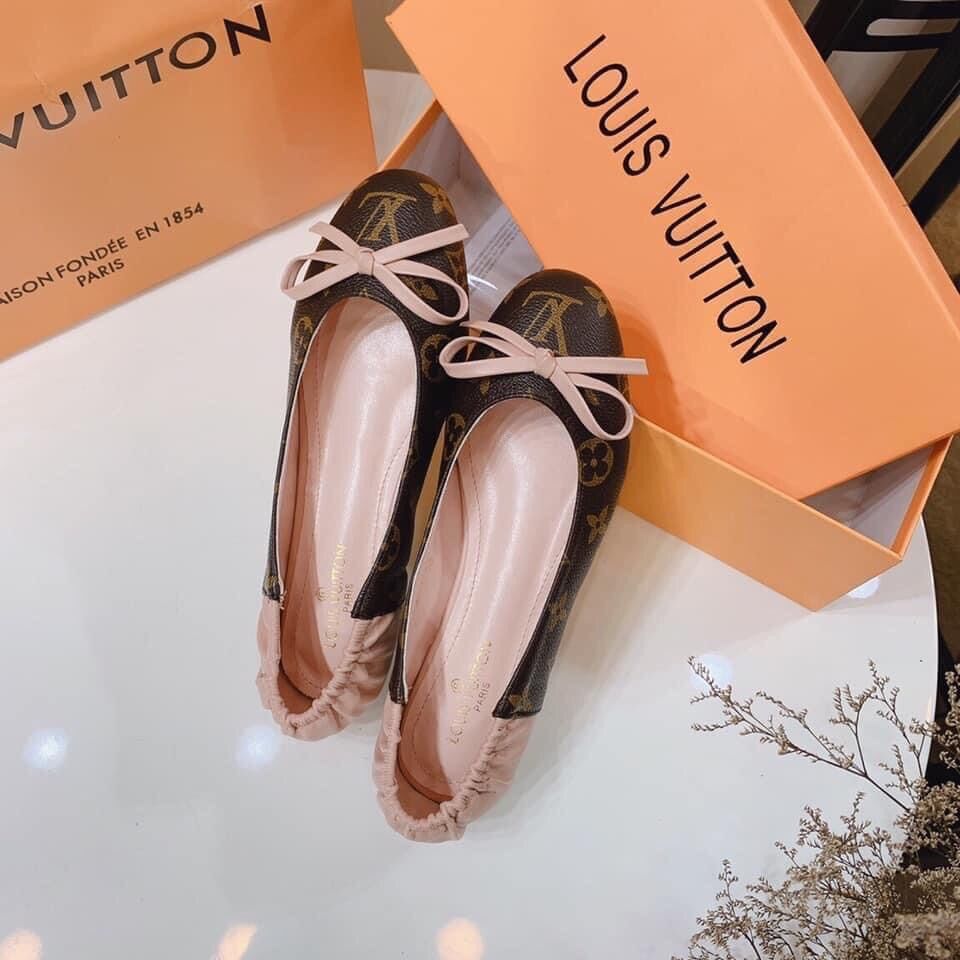 Giày búp bê l v mũi tròn phối nơ đế cao su đi ôm chân chuẩn hàng xịn full box