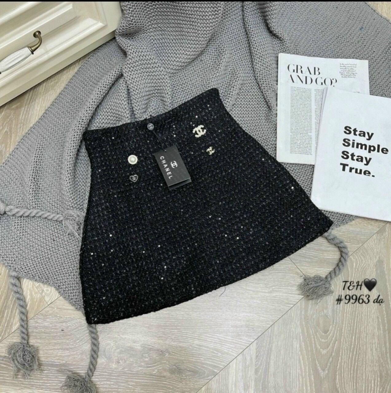 Chân váy Dạ Tweed Kim Sa kèm tag siêu hack dáng
