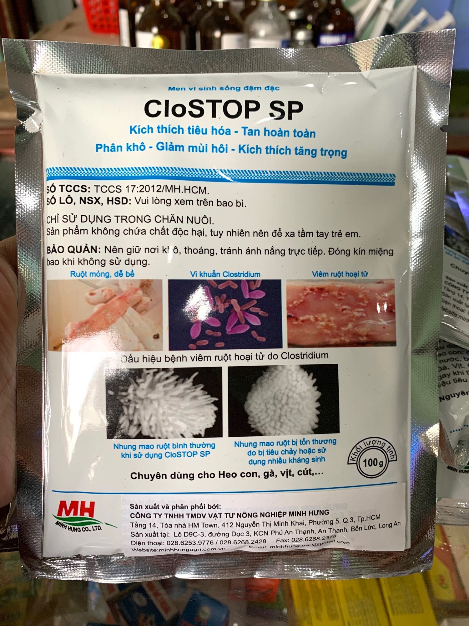 Men tiêu hoá Clostop 100gram chặn đứng tiêu chảy hiệu quả nhanh dùng cho gia súc và gia cầm.