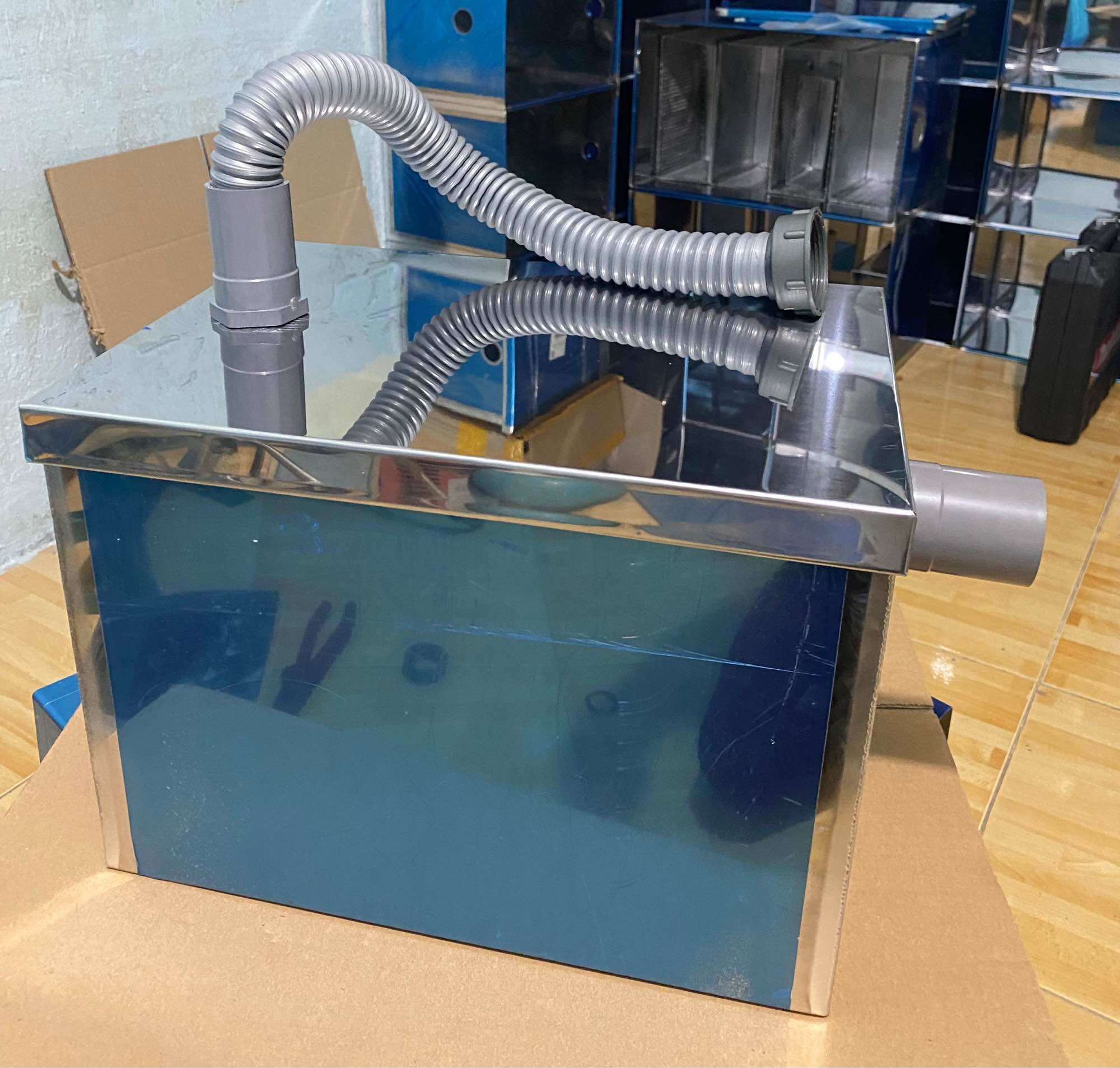 Bẫy mỡ  bể tách mỡ thùng lọc mỡ inox 304