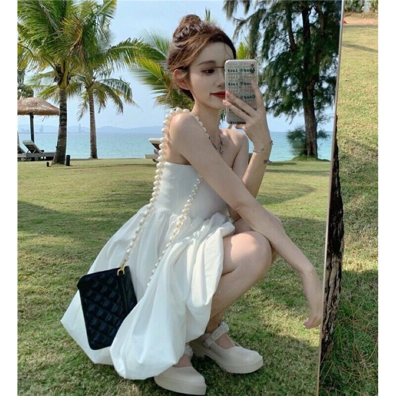 Đầm cúp ngực đuôi váy bồng bềnh siêu xinh