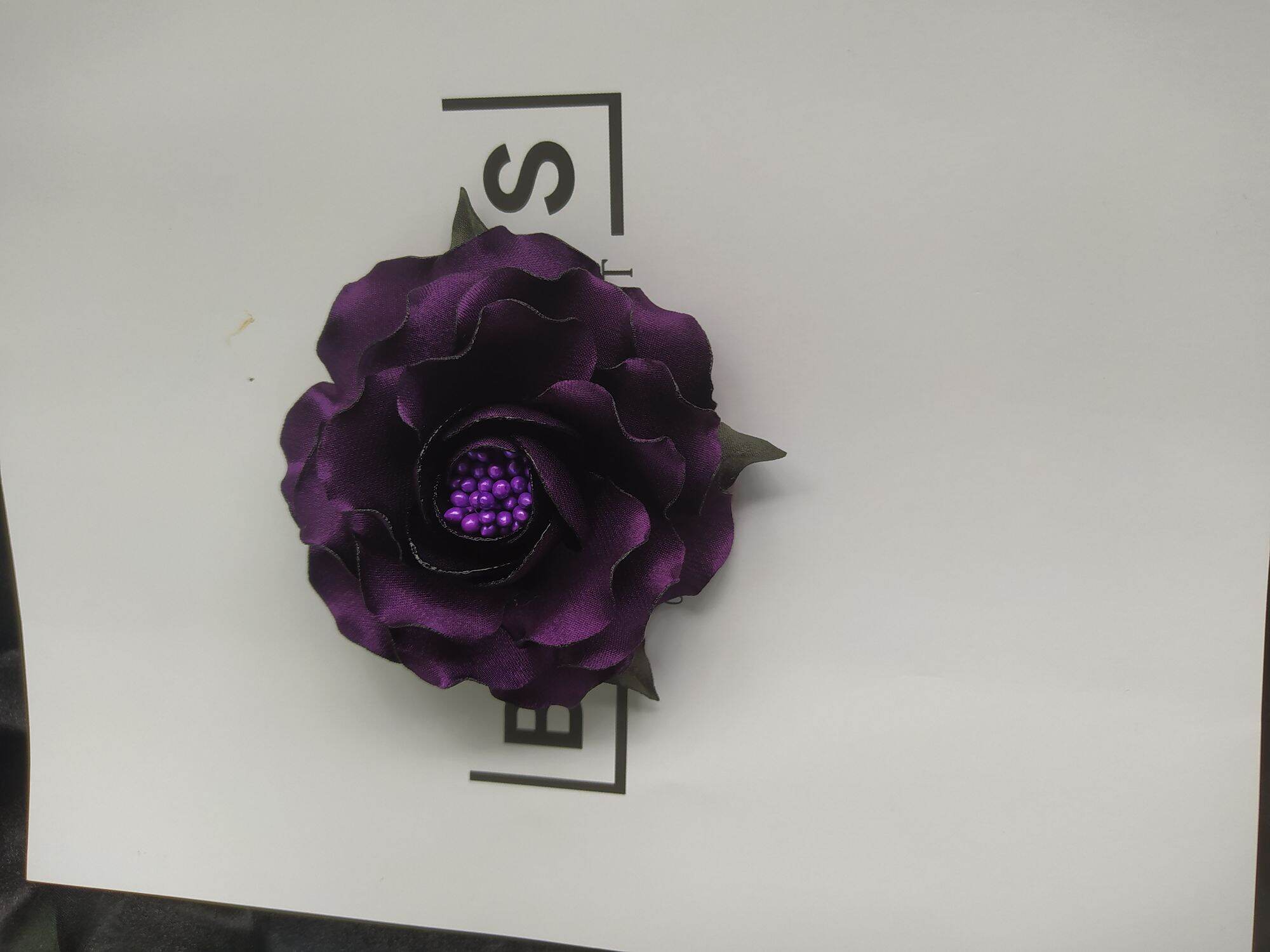 Hoa cài áo handmade Canto màu tím