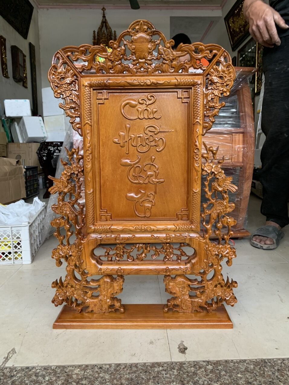Tranh thờ cửu huyền thất tổ gỗ gụ 71x45cm