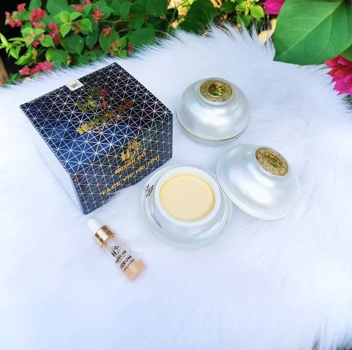 kem dưỡng trắng da huỳnh đỗ (sỉ 2 hộp) 320k