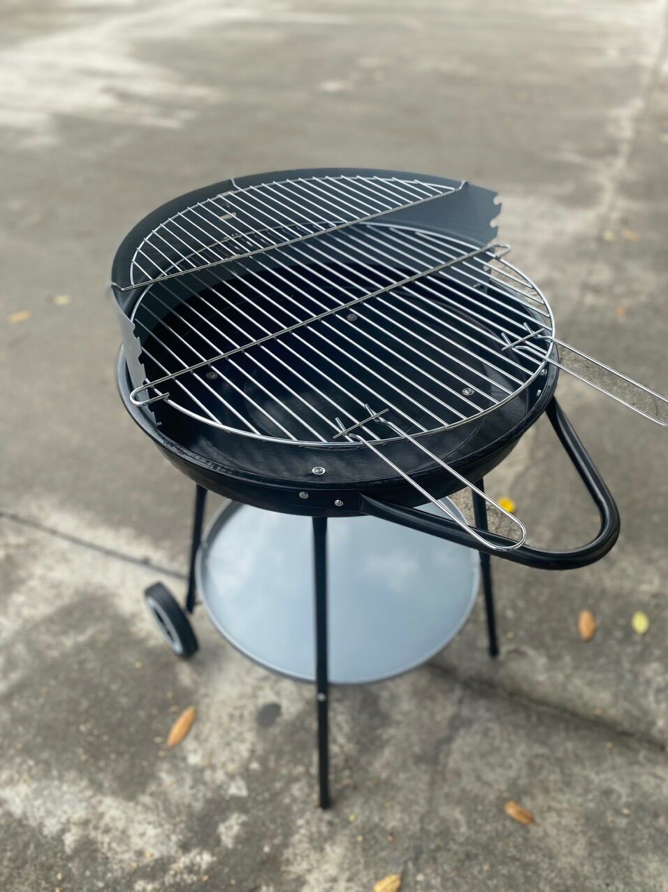 Bếp nướng than (Màu đen)