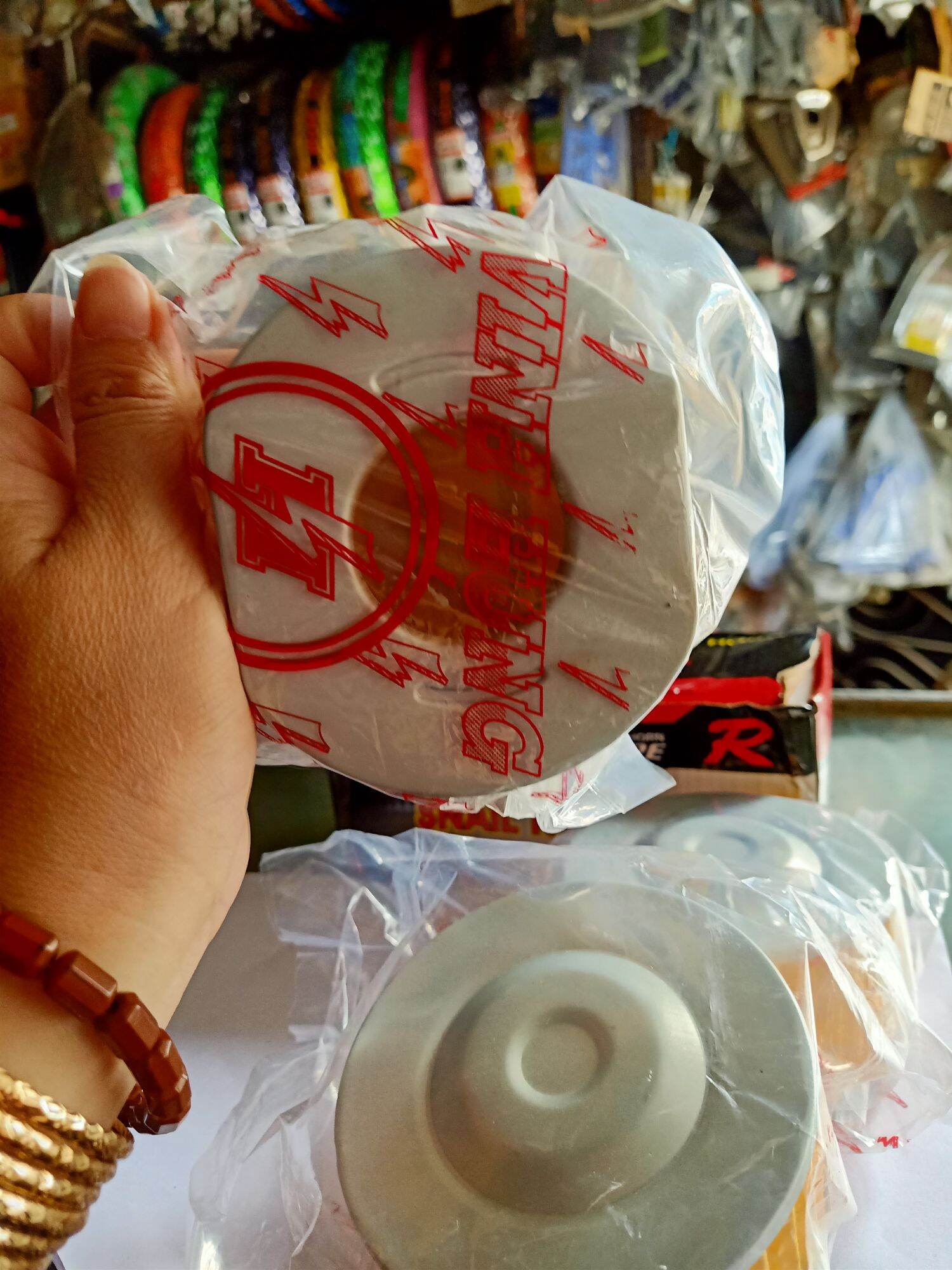 Lọc gió xe cup 82