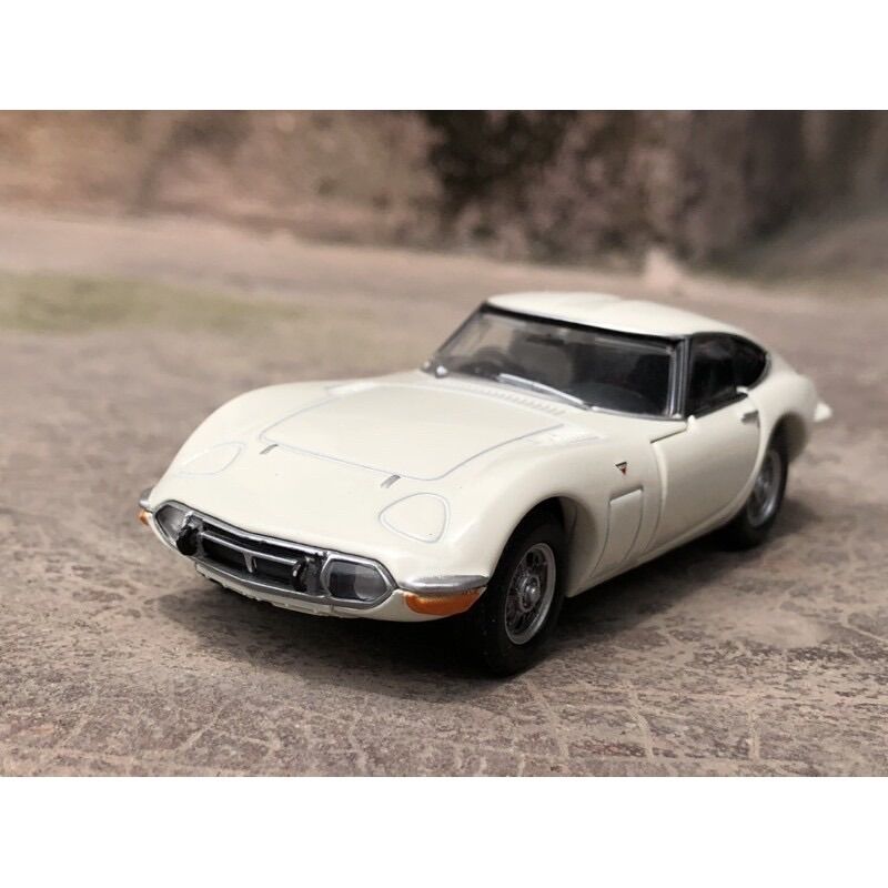 Xe Mô Hình TOMICA Toyota 2000GT 1:43