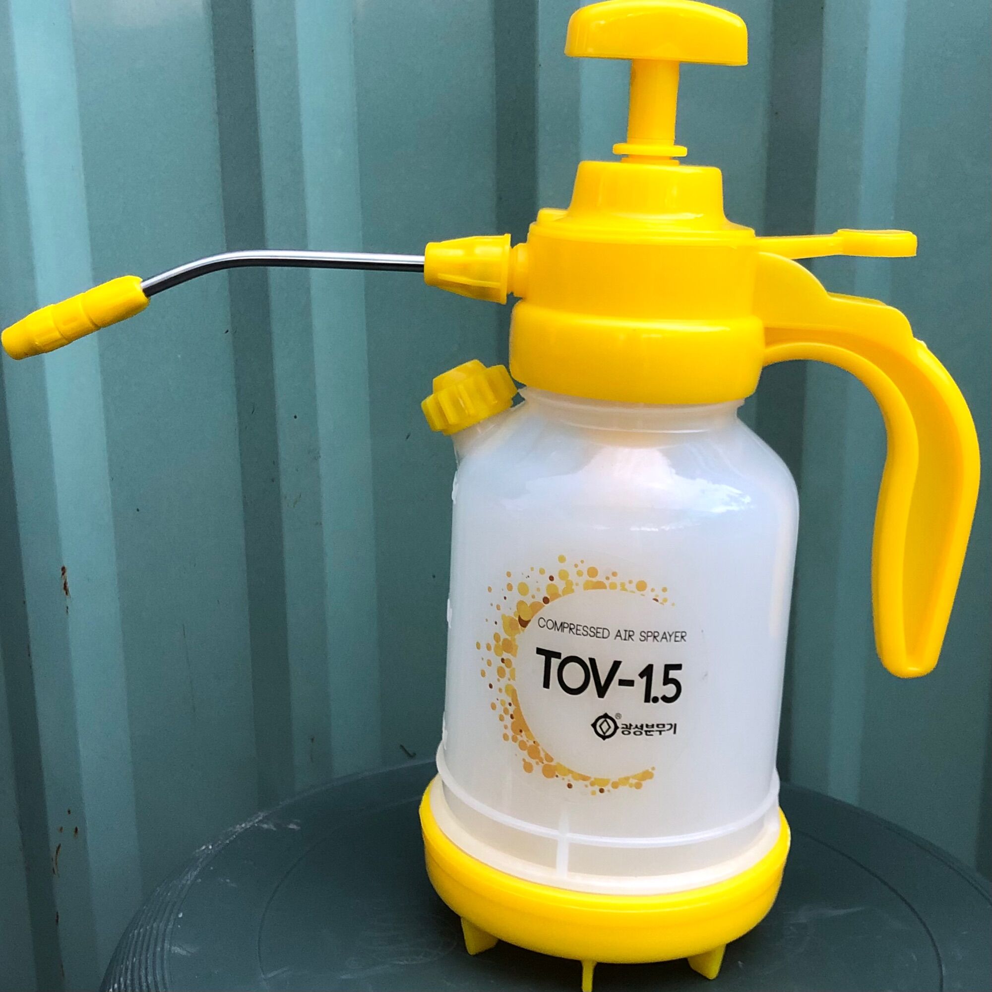Bình Xịt Tưới Cây 1.5L