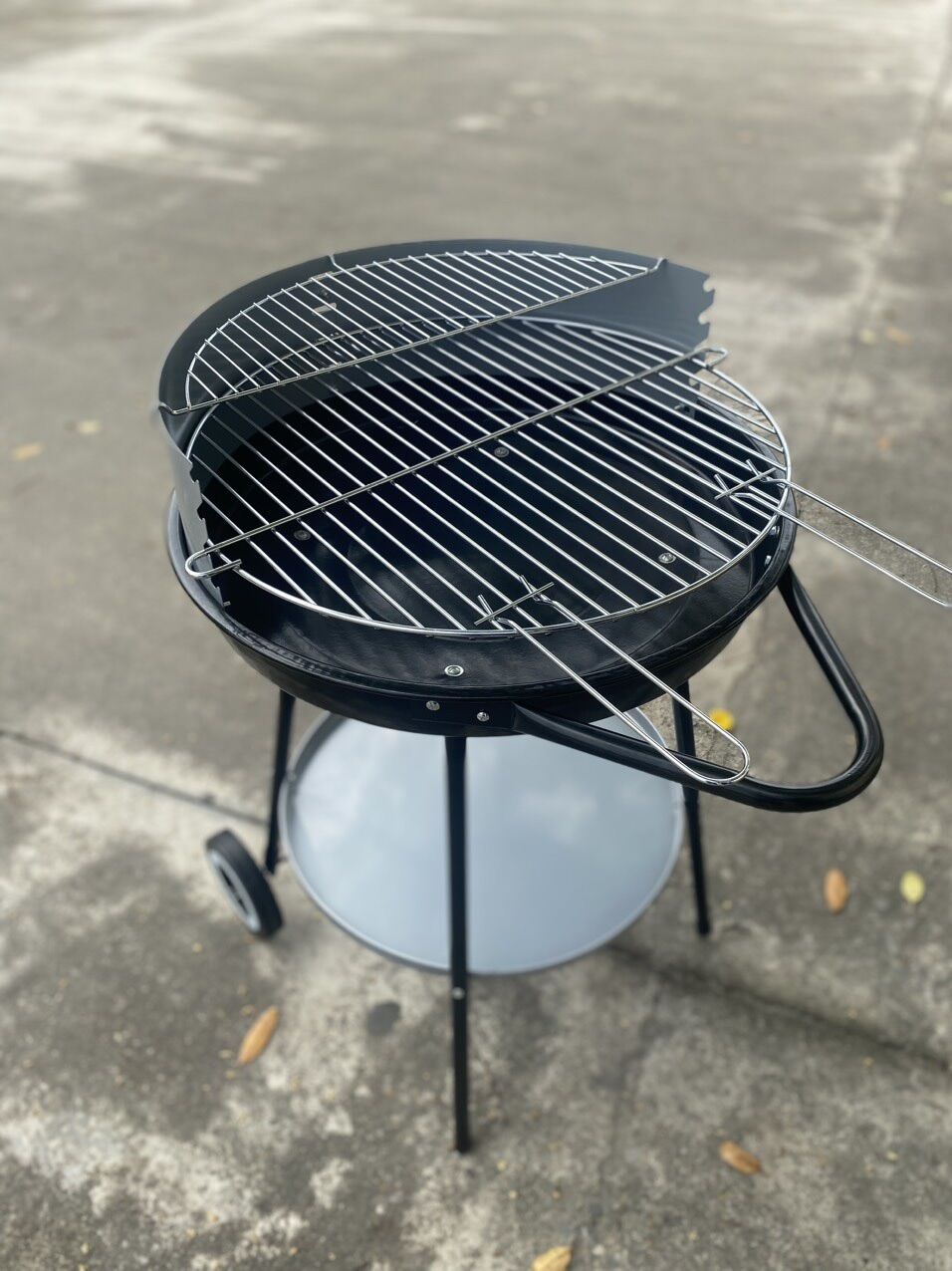 Bếp nướng than (Màu đen)