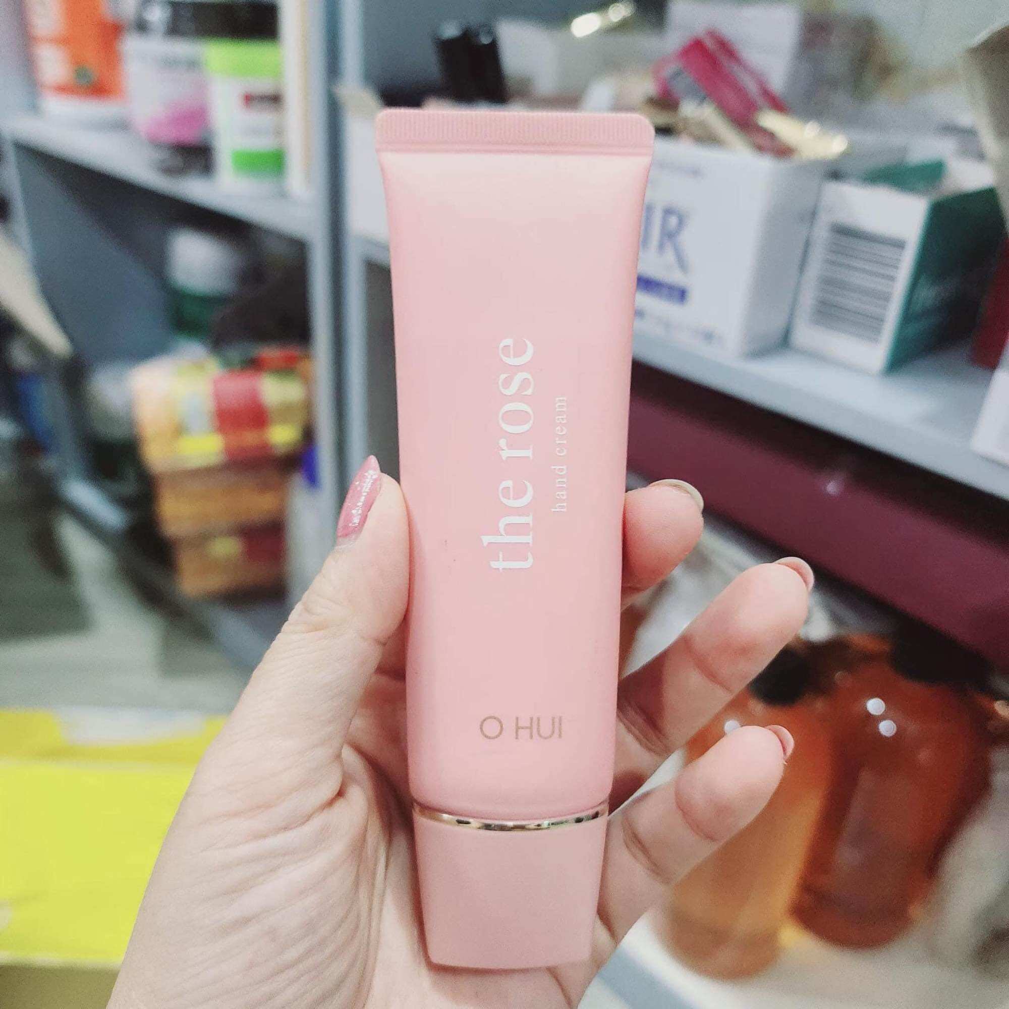 Tuýp kem dưỡng da tay Ohui 50ml tách set