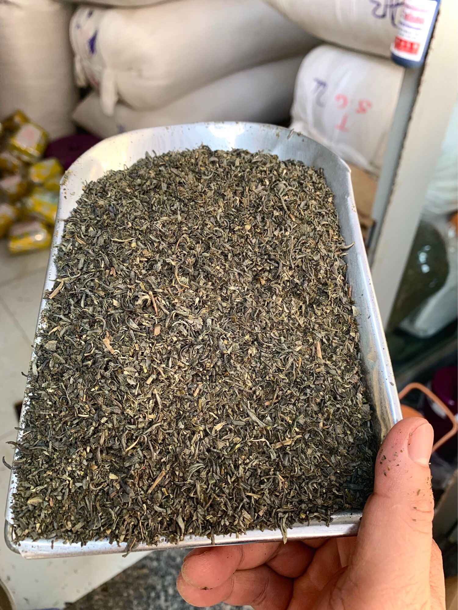 Trà vụn trà cám thái nguyên trà tấm thái nguyên loại ngon 1kg