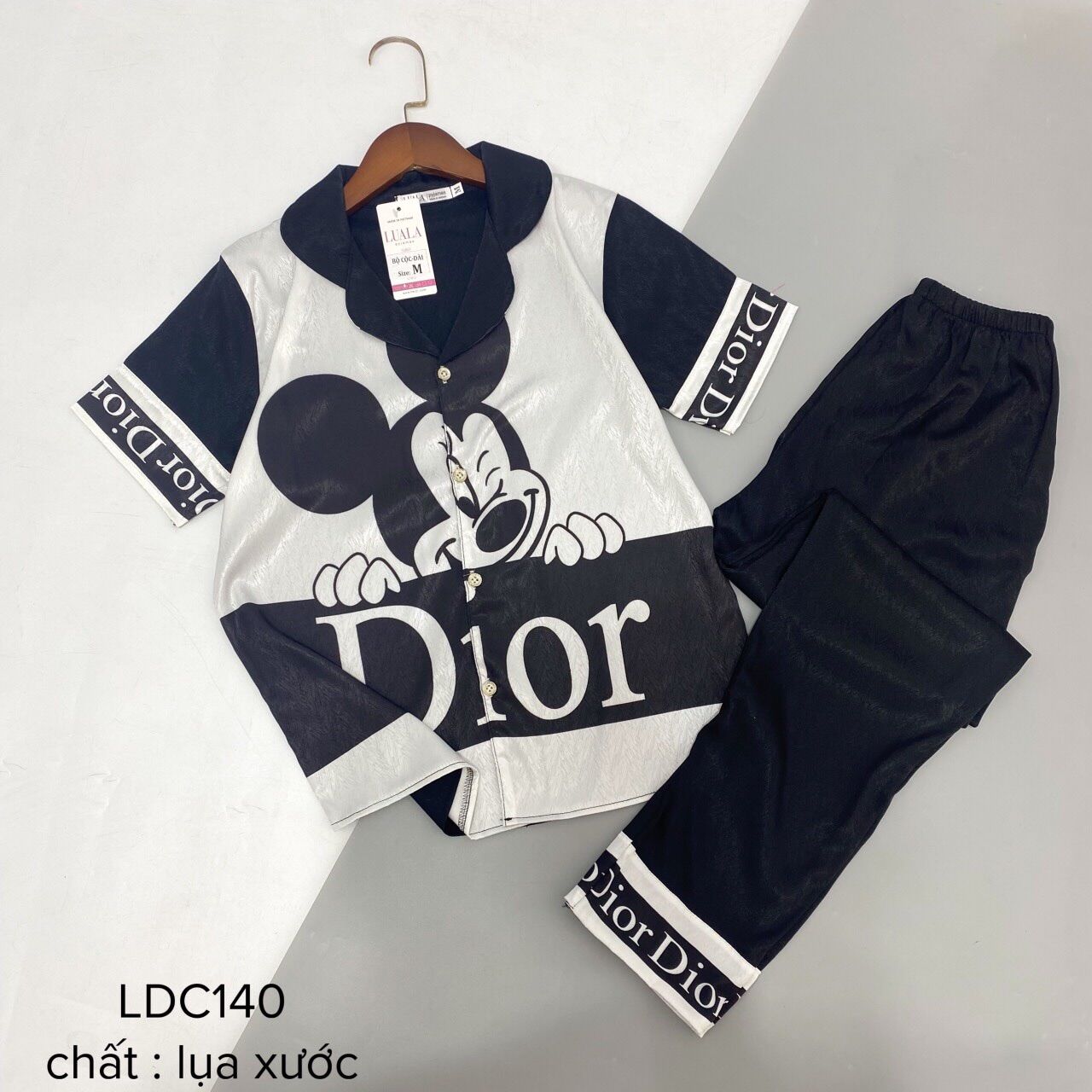 Bộ đồ ngủ cộc dài chất lụa mango chất mềm, mịn, thoáng mát