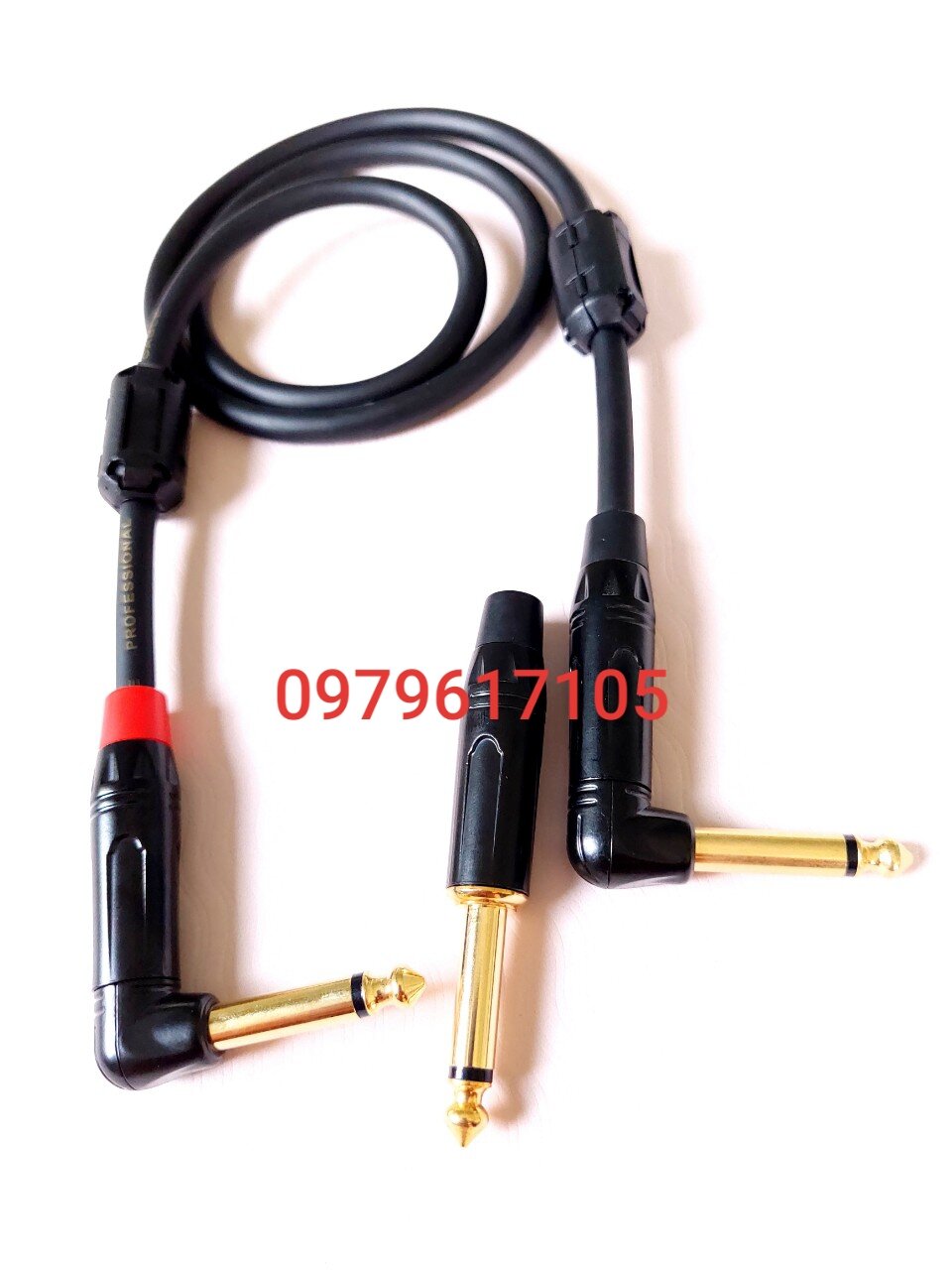 Dây tín hiệu 2 đầu 6 ly cong. dài 80 cm. giá 1 dây