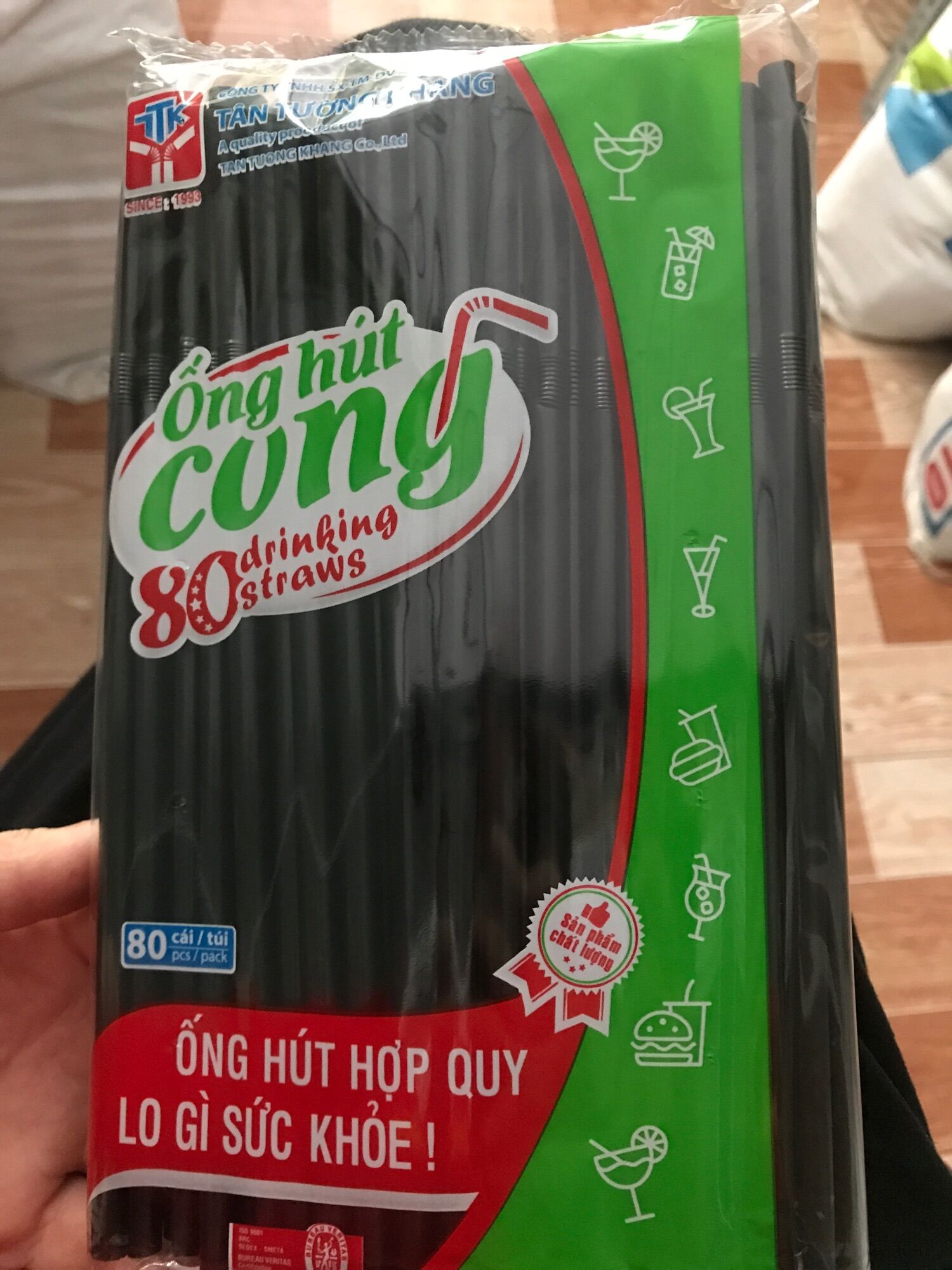 Ống hút đen cong bịch 80 ống to 6mm dùng 1 lần