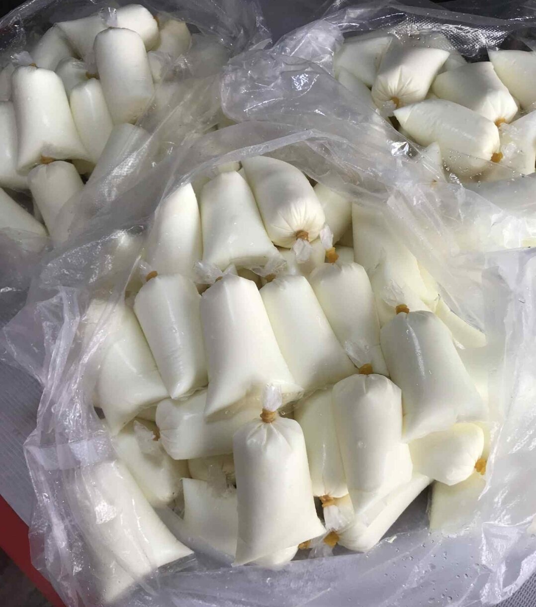 (Hot) SET 50 BỊCH SỮA CHUA DẺO MỀM KG PHA NƯỚC - 100% SỮA BÒ TƯƠI NGUYÊN CHẤT VẮT TỪ TRANG TRẠI - BỊCH 80g