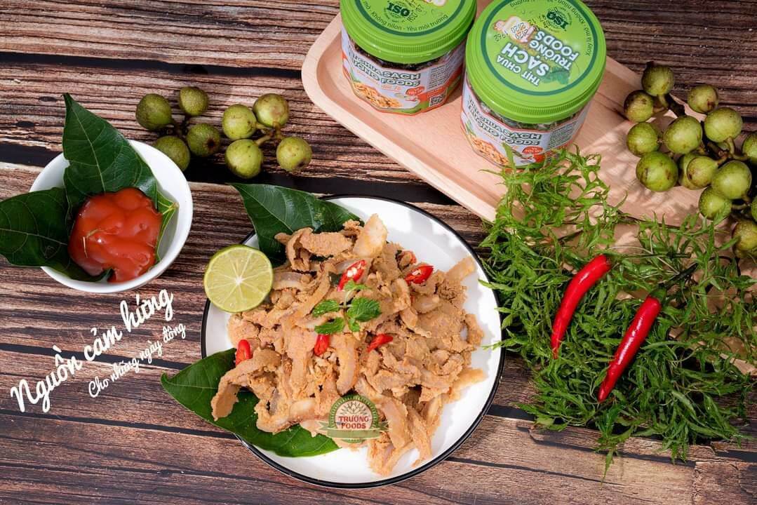 thịt chua Trường food